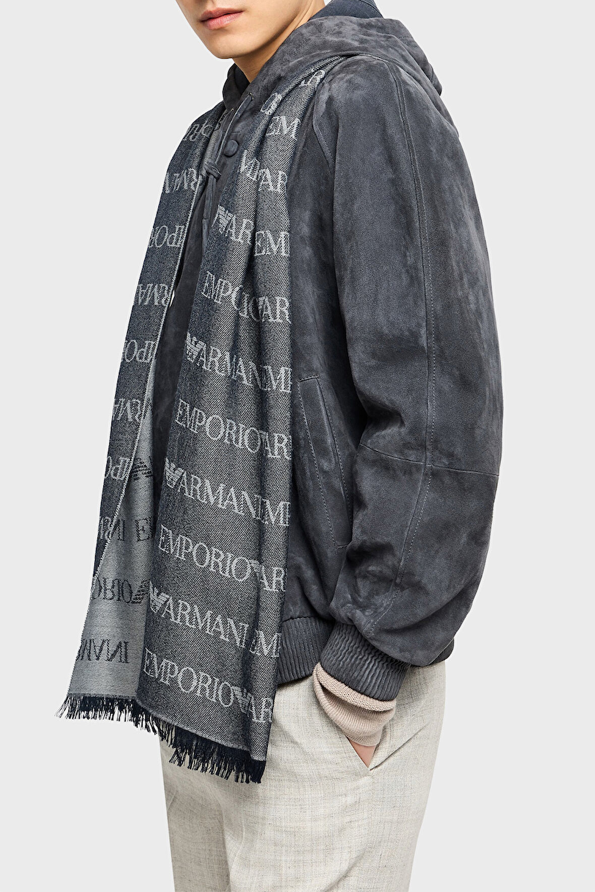 Emporio Armani Erkek Şal EM004238 AF21541 FB018