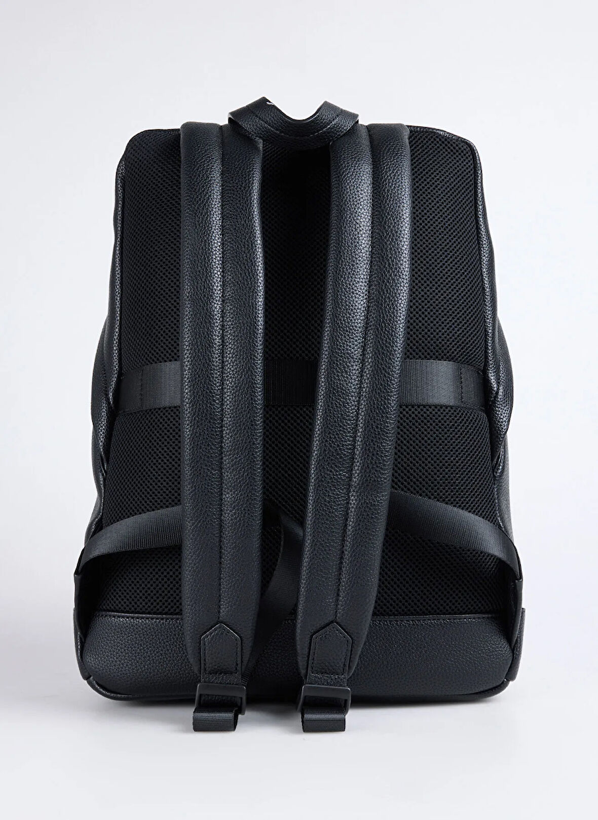 Armani Exchange Siyah Erkek Sırt Çantası XM001644