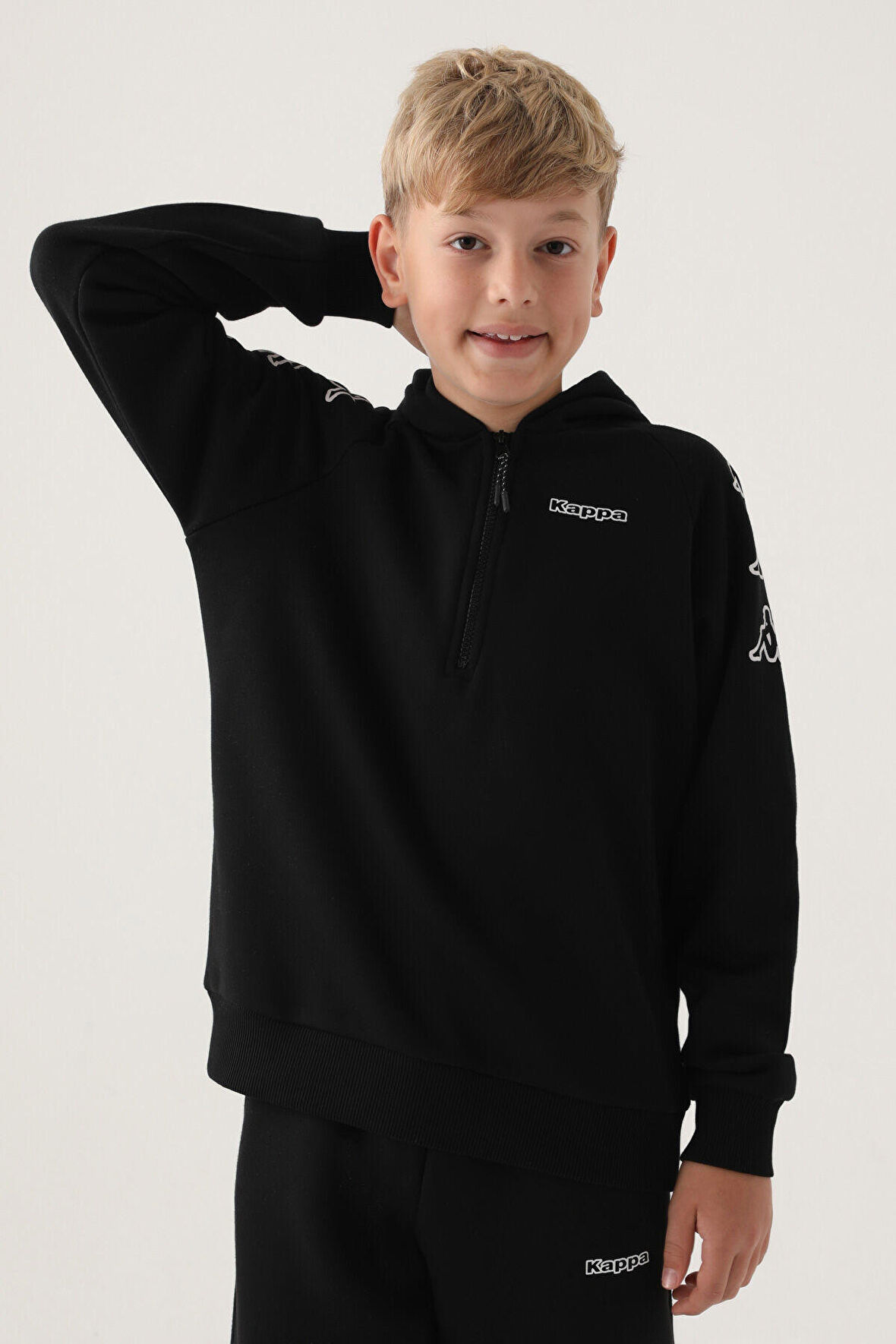 Kappa Siyah Yaka Fermuarlı Baskı Detay Erkek Çocuk Sweatshirt