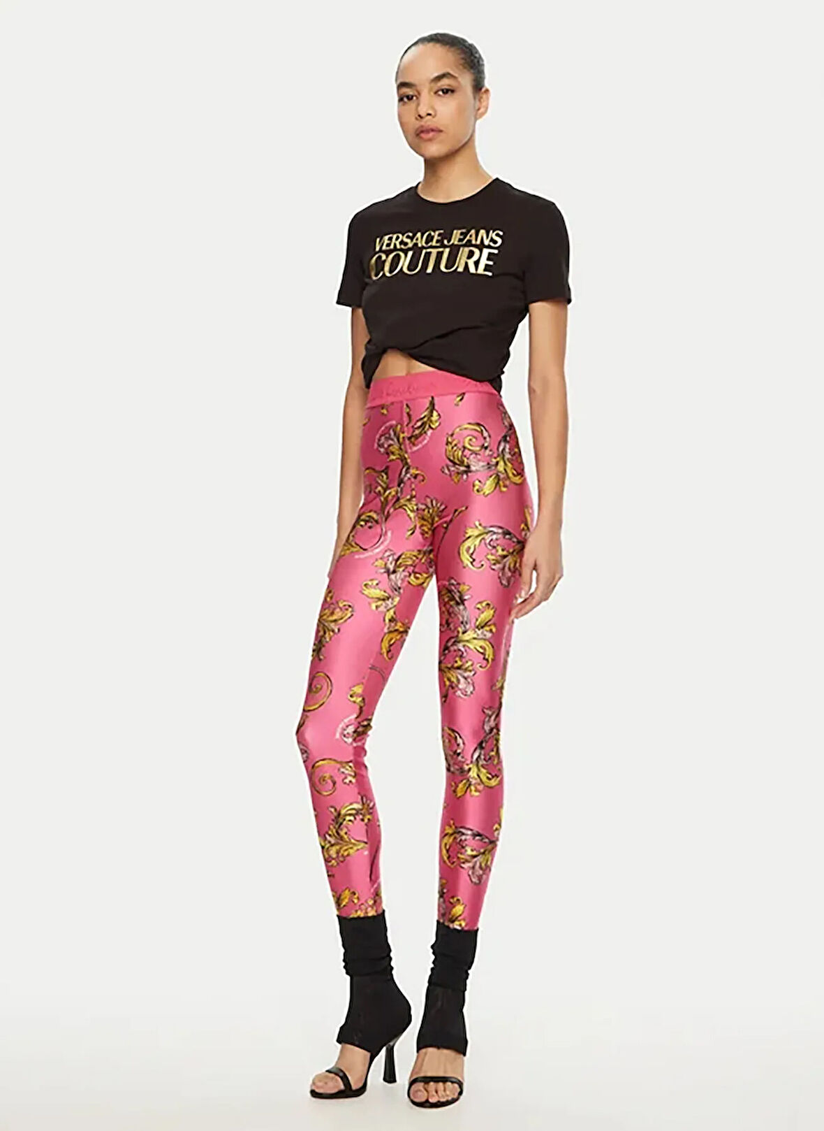 Versace Jeans Couture Yuvarlak Yaka Baskılı Siyah Kadın T-Shirt 78HAHT01