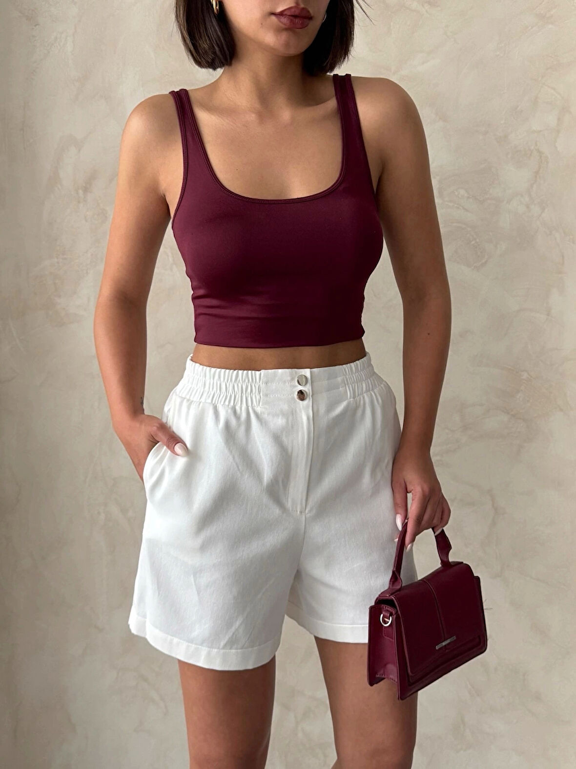 Beli lastikli çift çıtlı şort