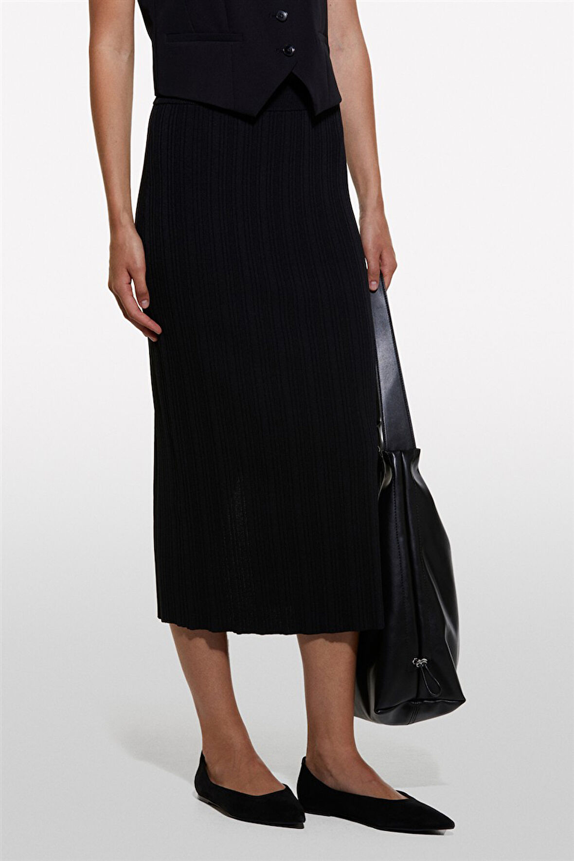 Viskoz Karışımlı Arkası Derin Yırtmaçlı Fitilli Kalem Etek Kadın Siyah Etek - 324A1WTHM000C