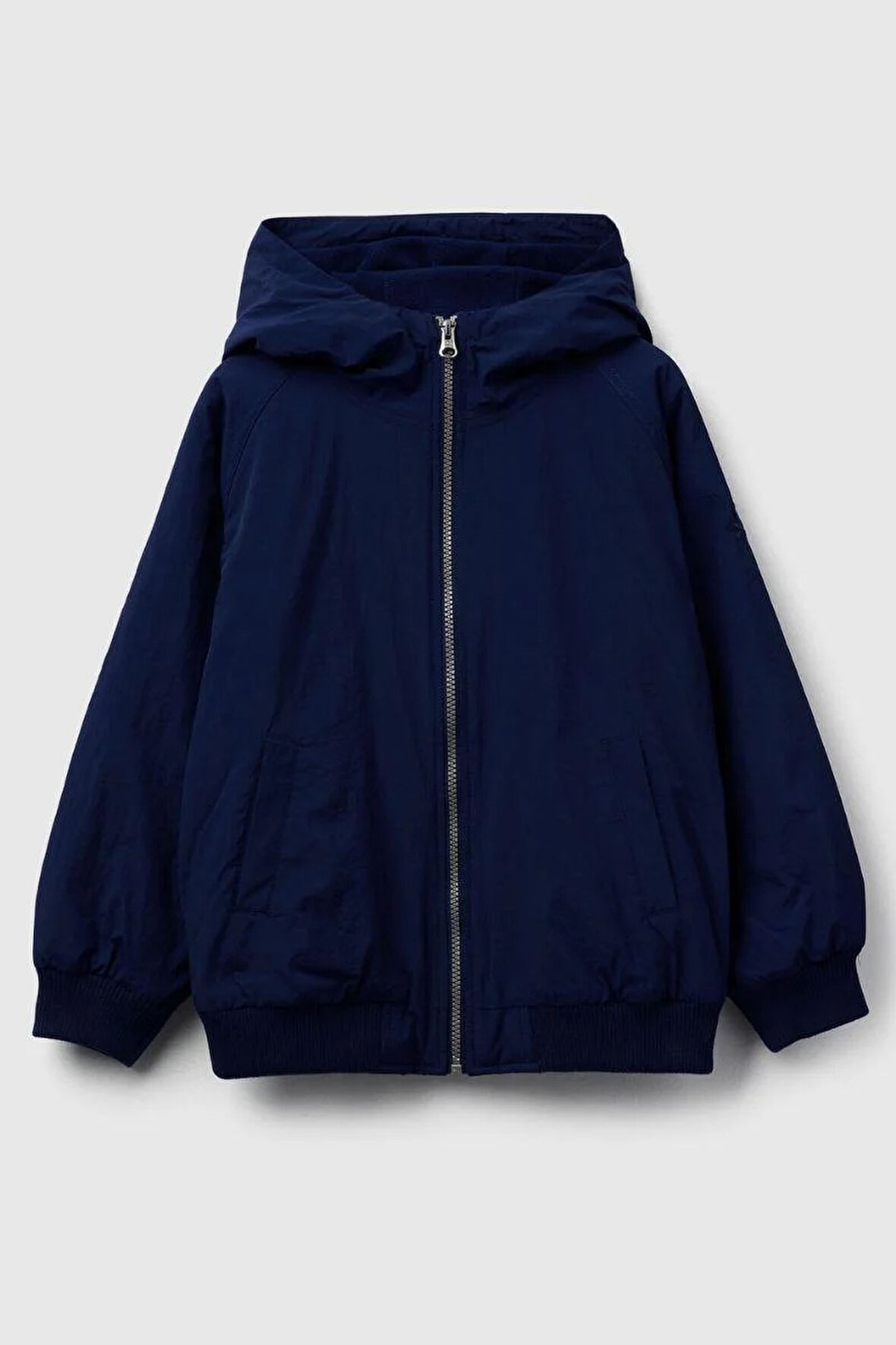 United Colors of Benetton Erkek Çocuk 2IGGCN06E-25K Yağmurluk Lacivert