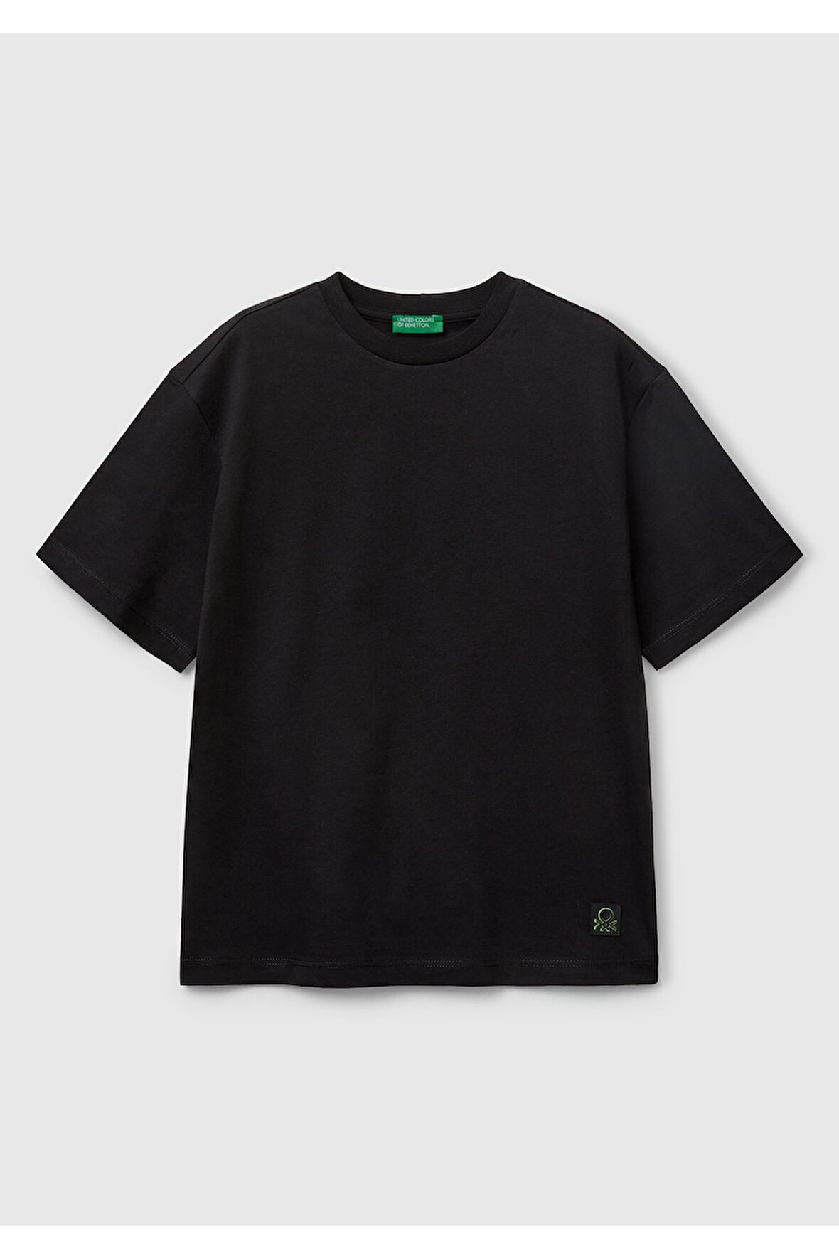 Erkek Çocuk Siyah Baskılı Arkası Logo Etiketli T-Shirt