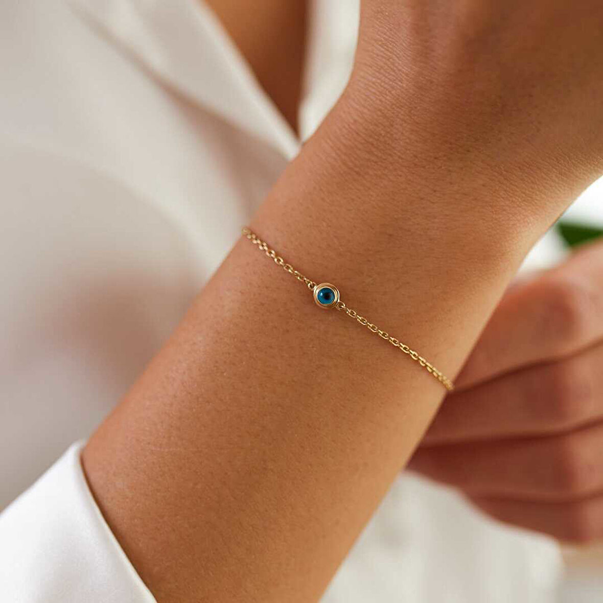 Zarif Gözlü Bileklik