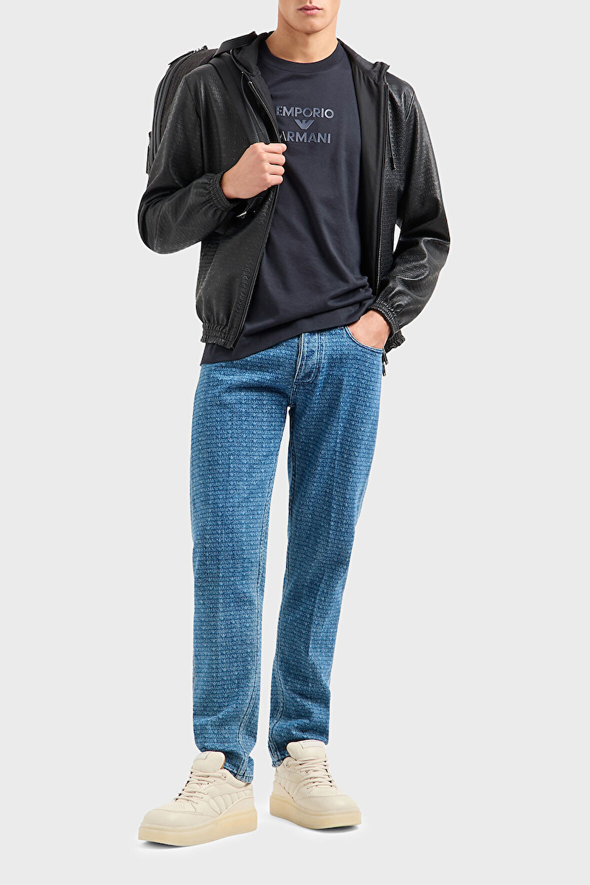 Emporio Armani Erkek Kot Pantolon EM000668 AF13444 FB054