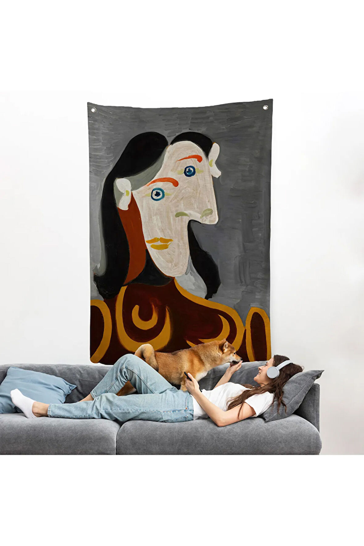 Pablo Picasso - Kahverengi Elbiseli Kadının Büst Duvar Örtüsü-8086