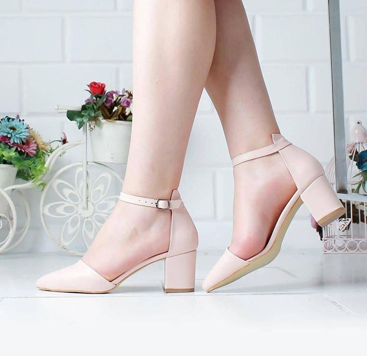 Topuklu Büyük Numara Kadın Klasik Karnıyarık Ayakkabı