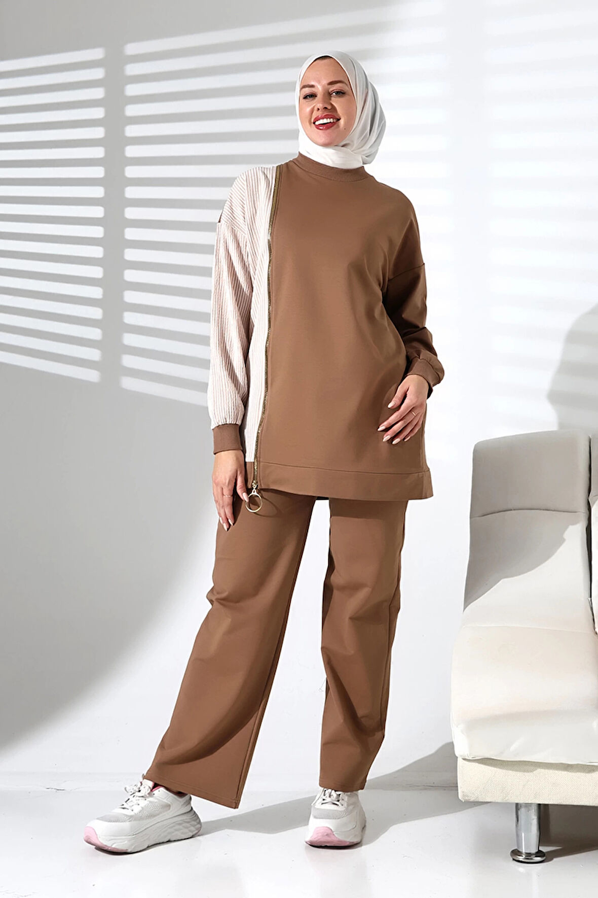 Kadın Mevsimlik Alt Üst Rahat Kahverengi Spor Ikili Tunik Pantolon Şık Tesettür Takım