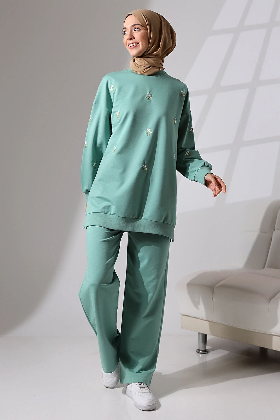Kadın Mint Yeşili Mevsimlik Penye Alt Üst Spor Ve Rahat Ikili Tunik Pantolon Şık Tesettür Takım
