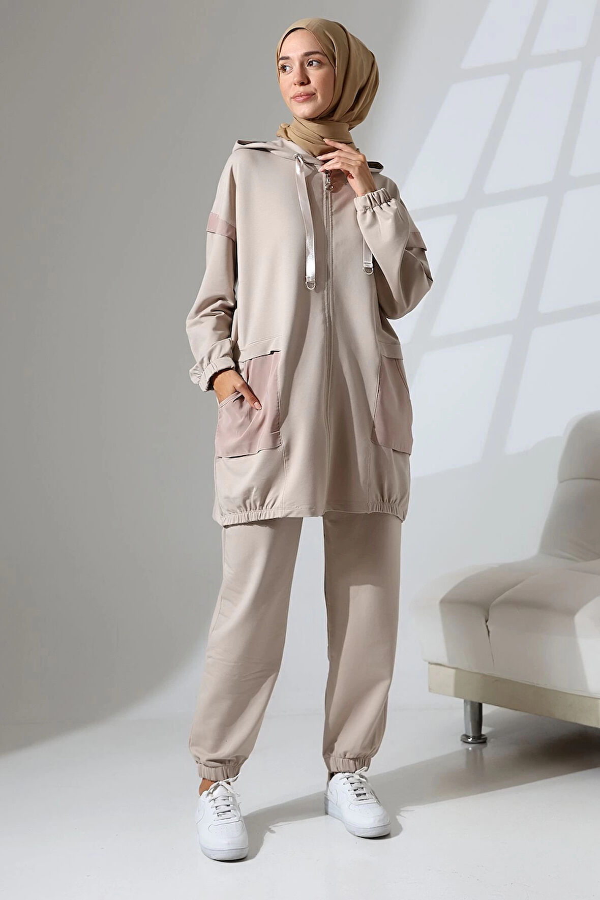 Kadın Taş Rengi Mevsimlik Penye Alt Üst Spor Ve Rahat Ikili Tunik Pantolon Şık Tesettür Takım