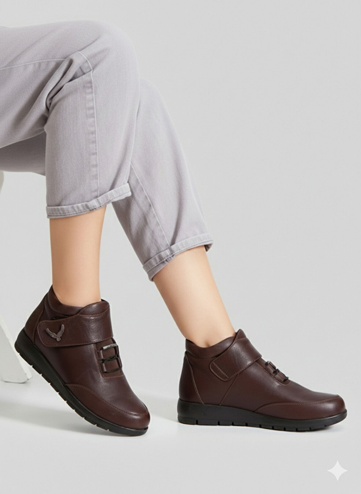 Hakiki Deri Cırtlı Kadın Bot