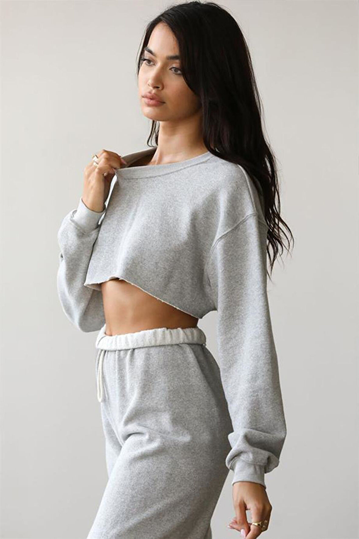 Kadın Gri Crop Mevsimlik Kumaş Sweatahirt 8115-20150