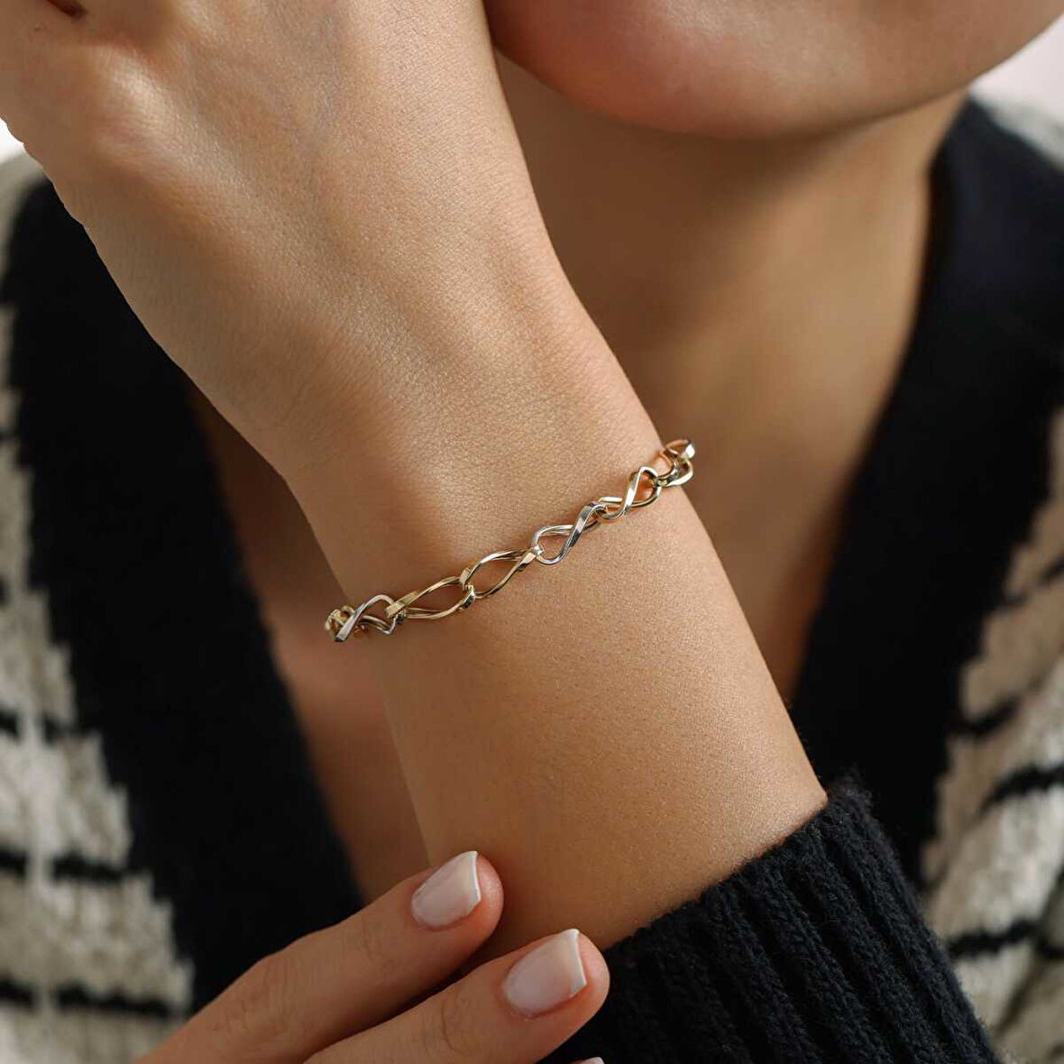 Sonsuzluk Hallow Bileklik