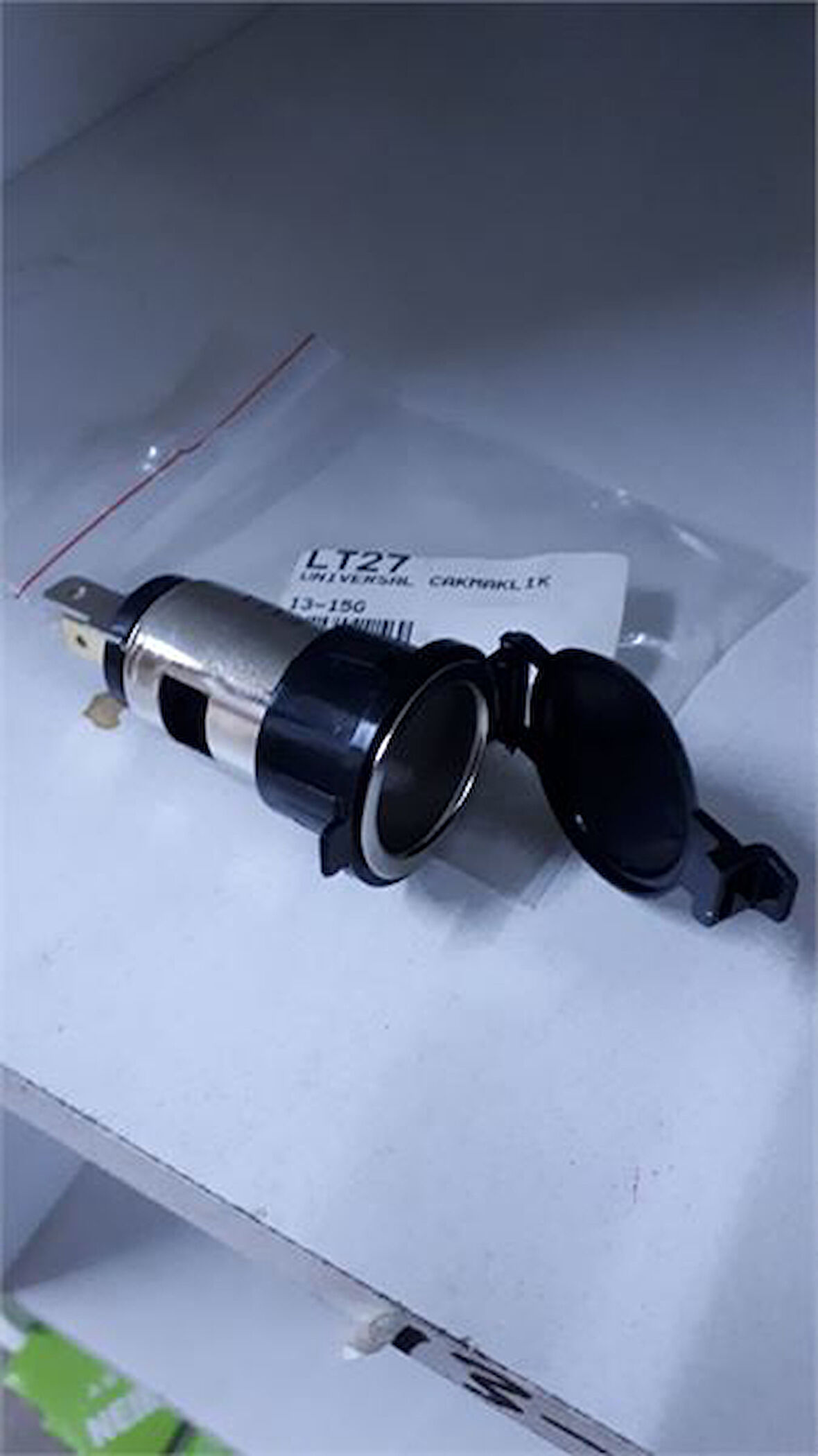 ÇAKMAKLIK YUVASI KAPAKLI