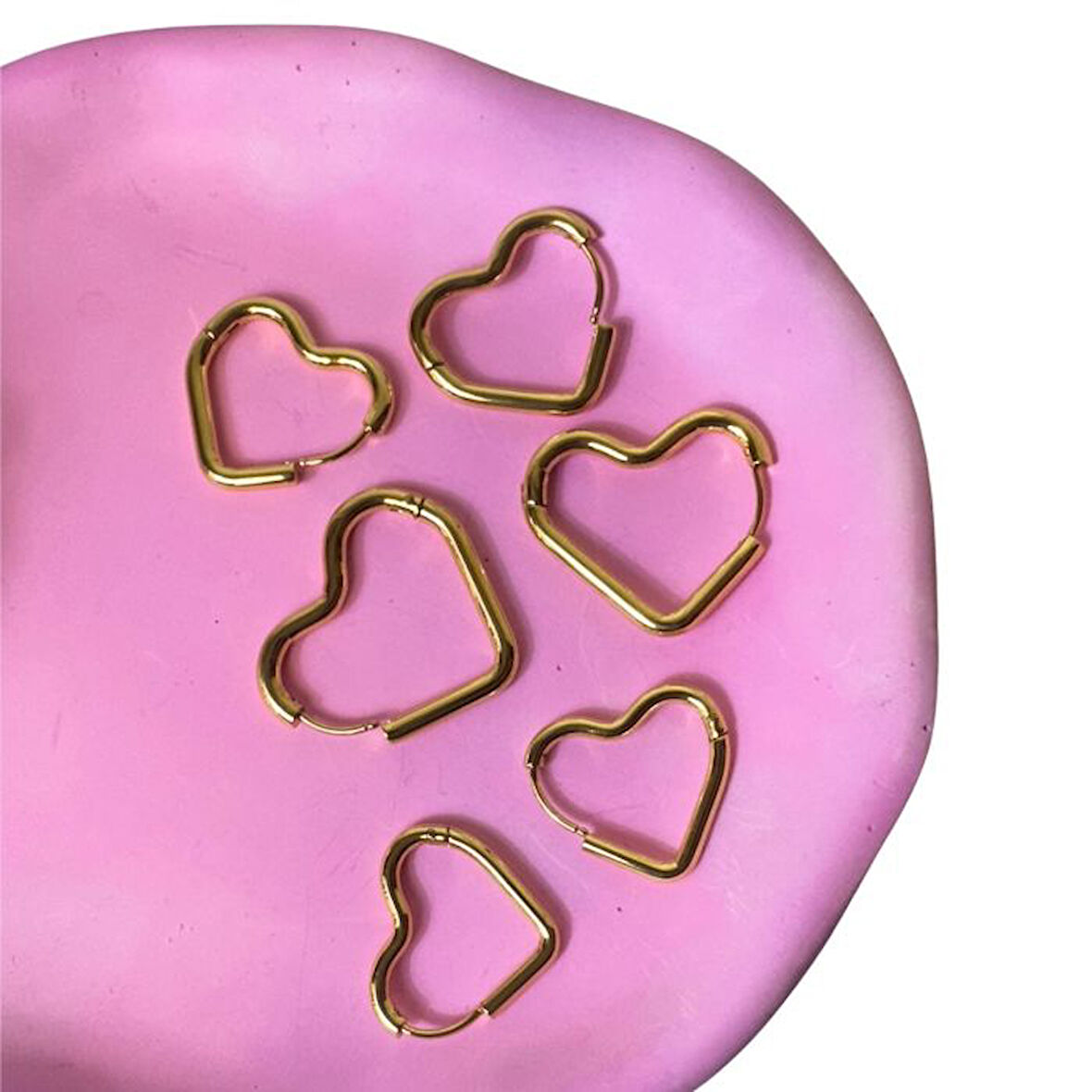 Uretti - Melik 9215 2575 6'lı Gold Renkli Kalpli Küpe 3 Boy 3 Çift Kombin Çoklu Küpe