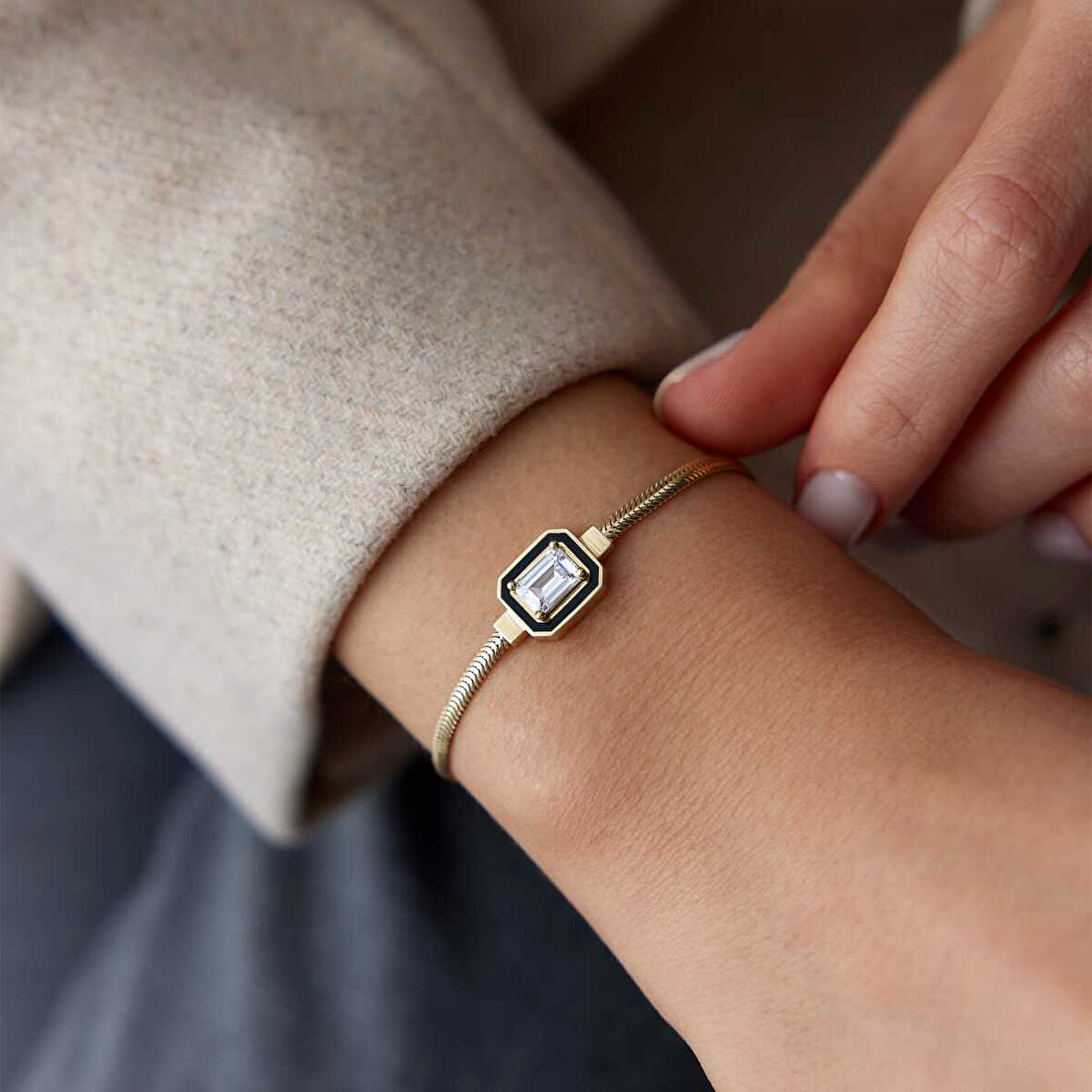 Pırıltı Öyküsü Balıksırtı Bagetli Bileklik