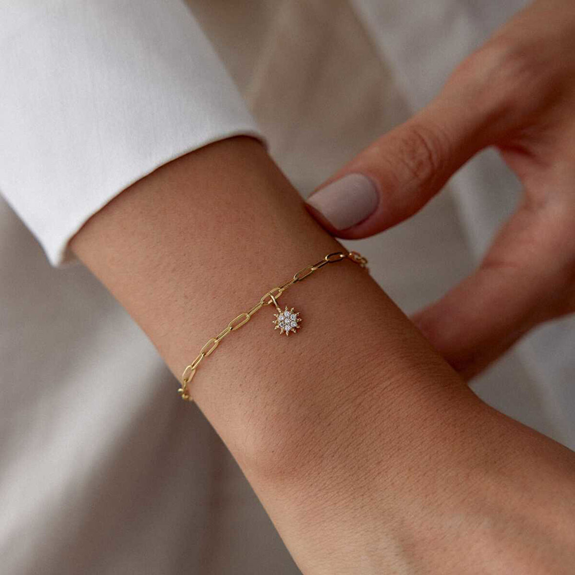 Taşlı Çiçek Charm Bileklik