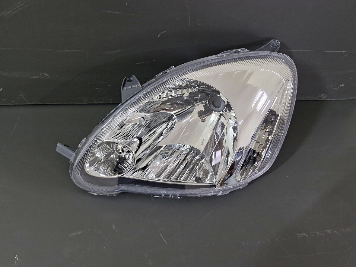 TOYOTA YARİS SOL ÖN FAR SIFIR 2003-2005
