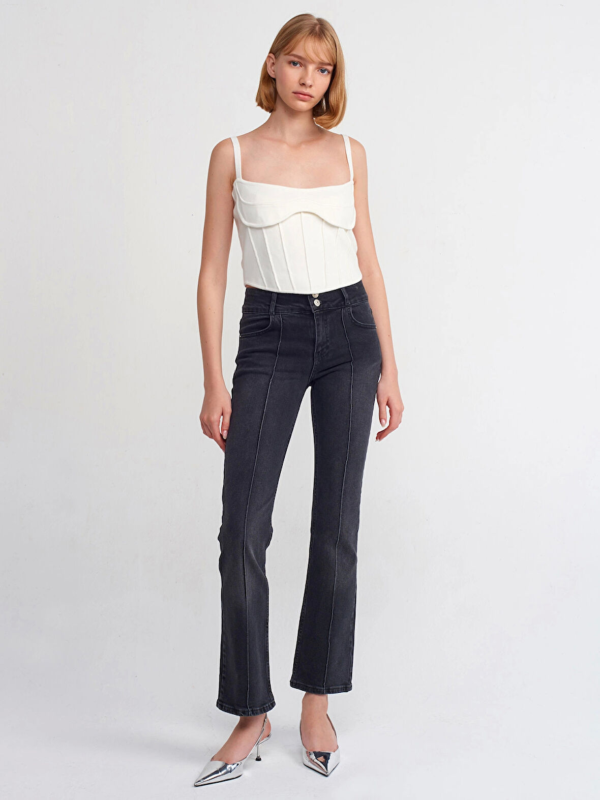 Nervür Dikişli Siyah Denim Pantolon