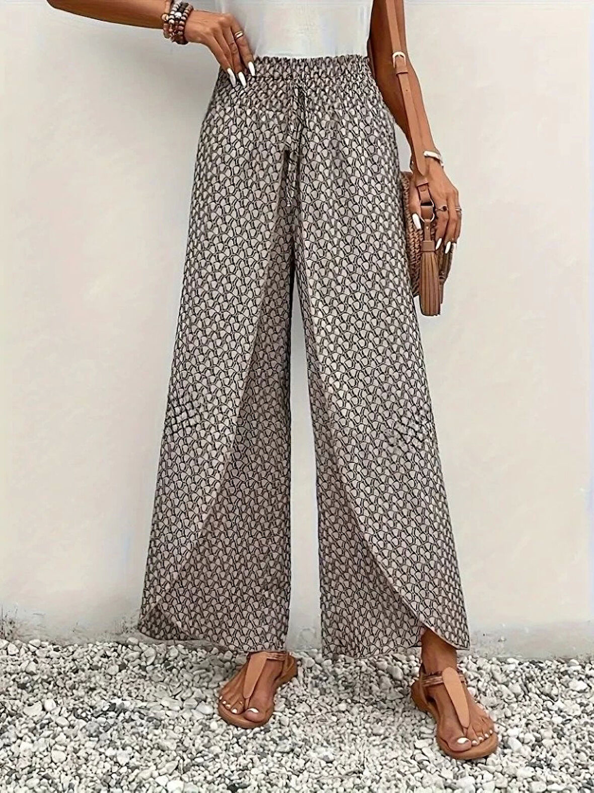 Kadın Yüksek Bel Lastikli önden Iki Parçalı Desenli Bürümcük Pantolon