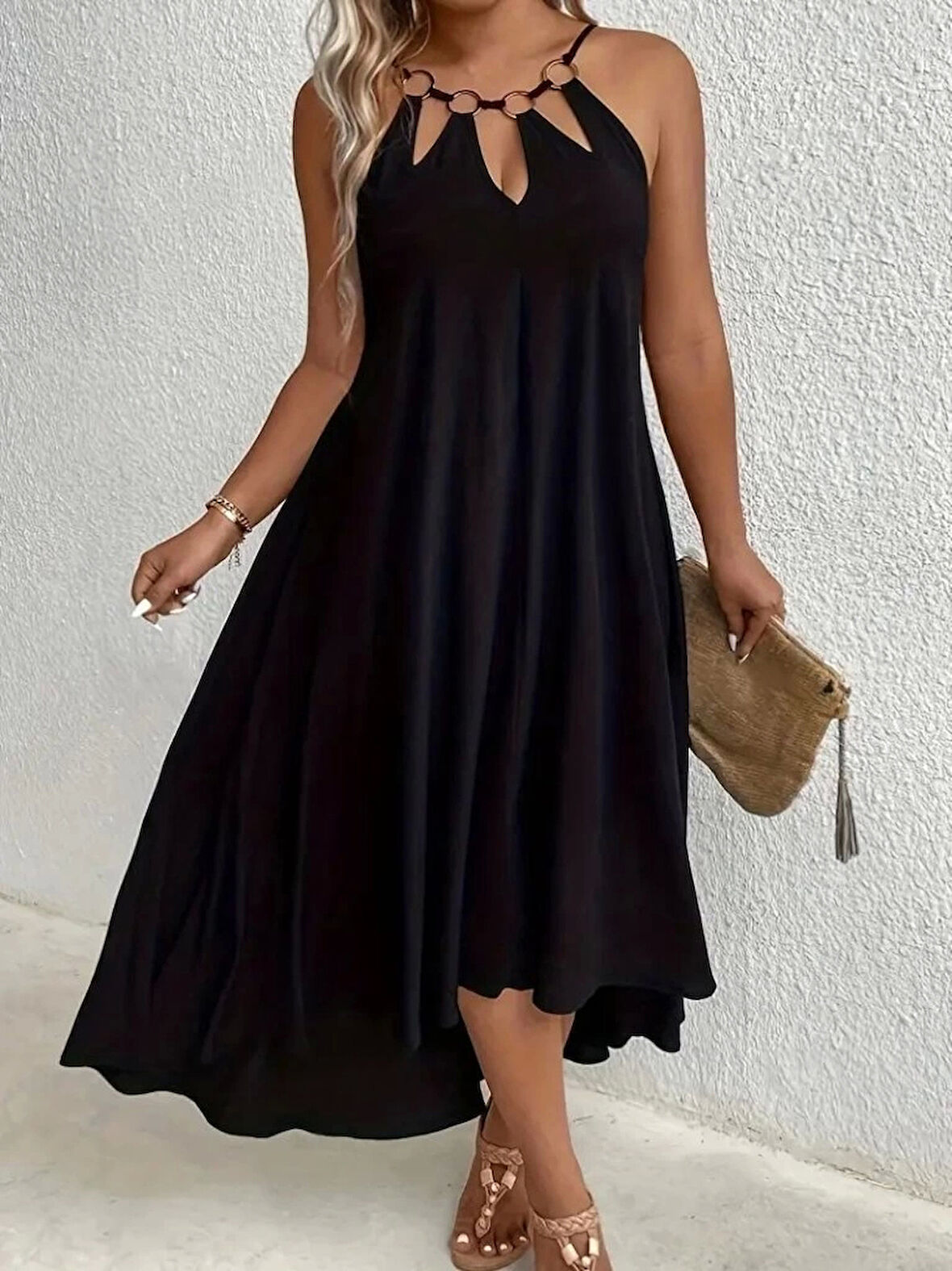 Kadın Boyundan Askılı Damla Detaylı Halkalı Asimetrik Kesim Viskon Elbise