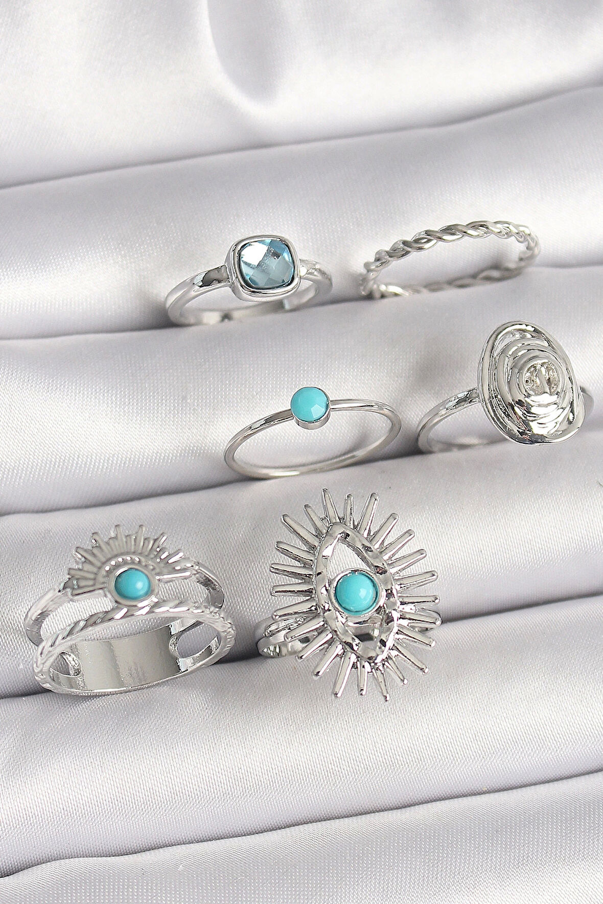 Pirinç Gümüş Renk Mavi Taşlı Kare Zirkon Taş Detaylı Kadın Yüzük Kombini