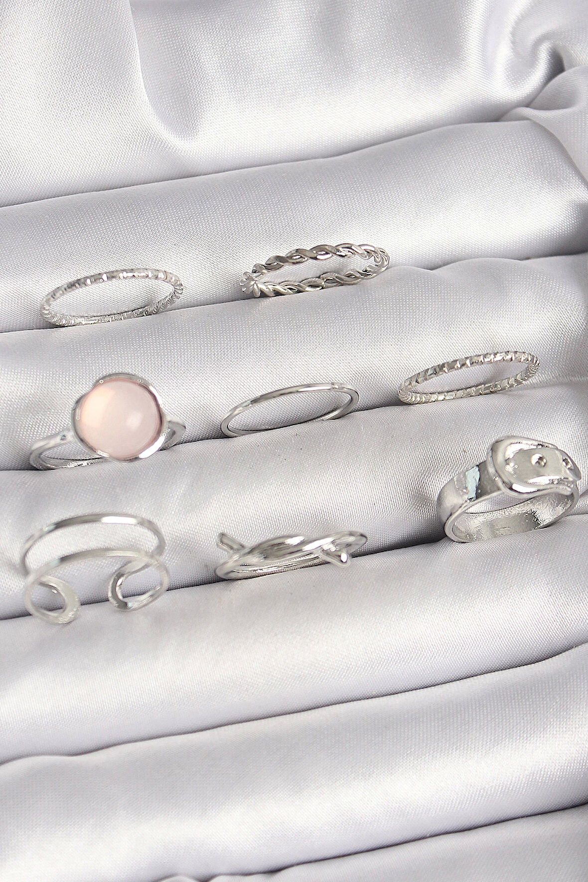 Pirinç Gümüş Renk Pembe Mineli Kemer Düğüm Figür Kadın Yüzük Kombini