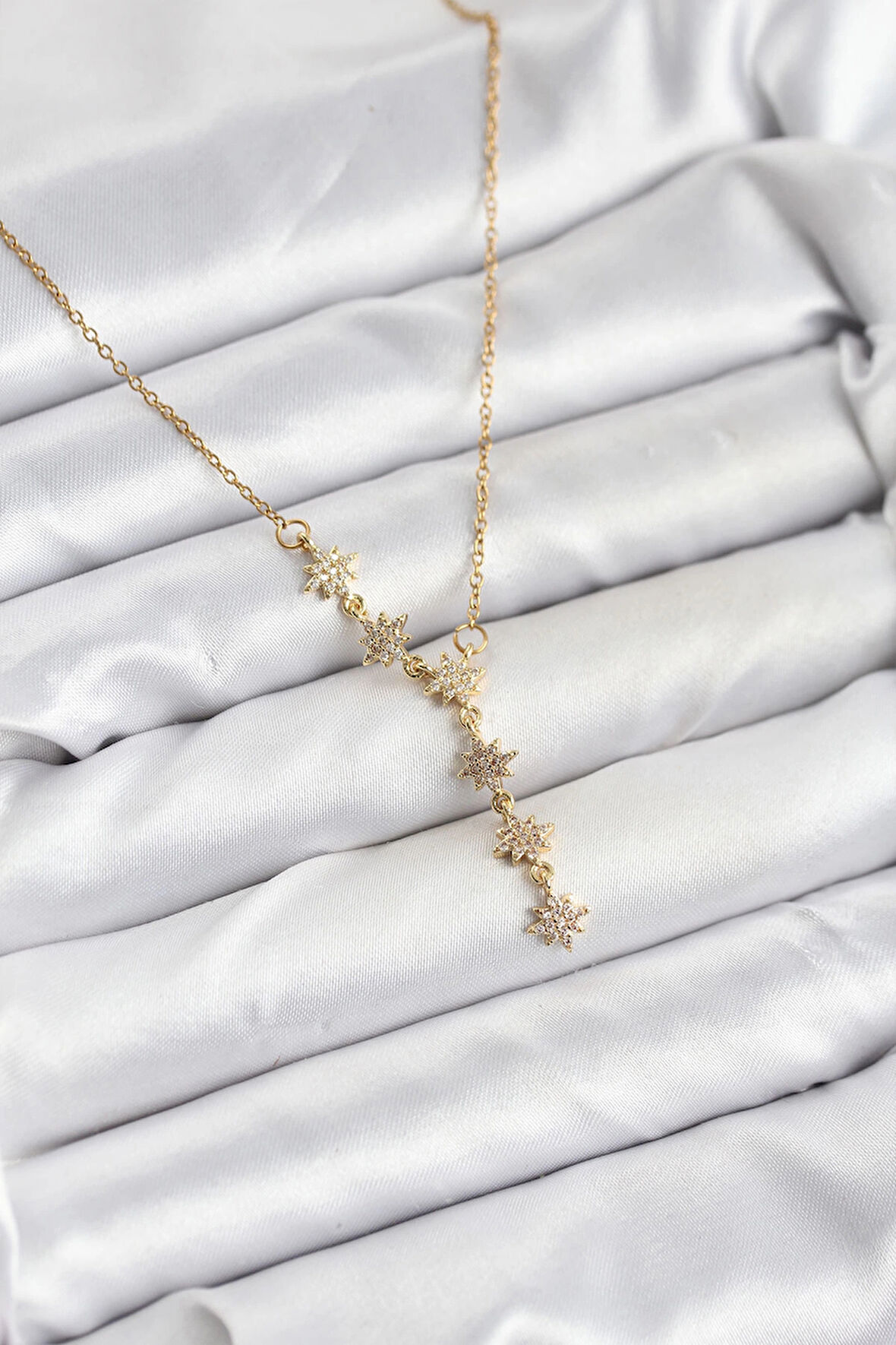 316L Çelik Zincir Gold Renk Kutup Yıldızı Model Kadın Kolye