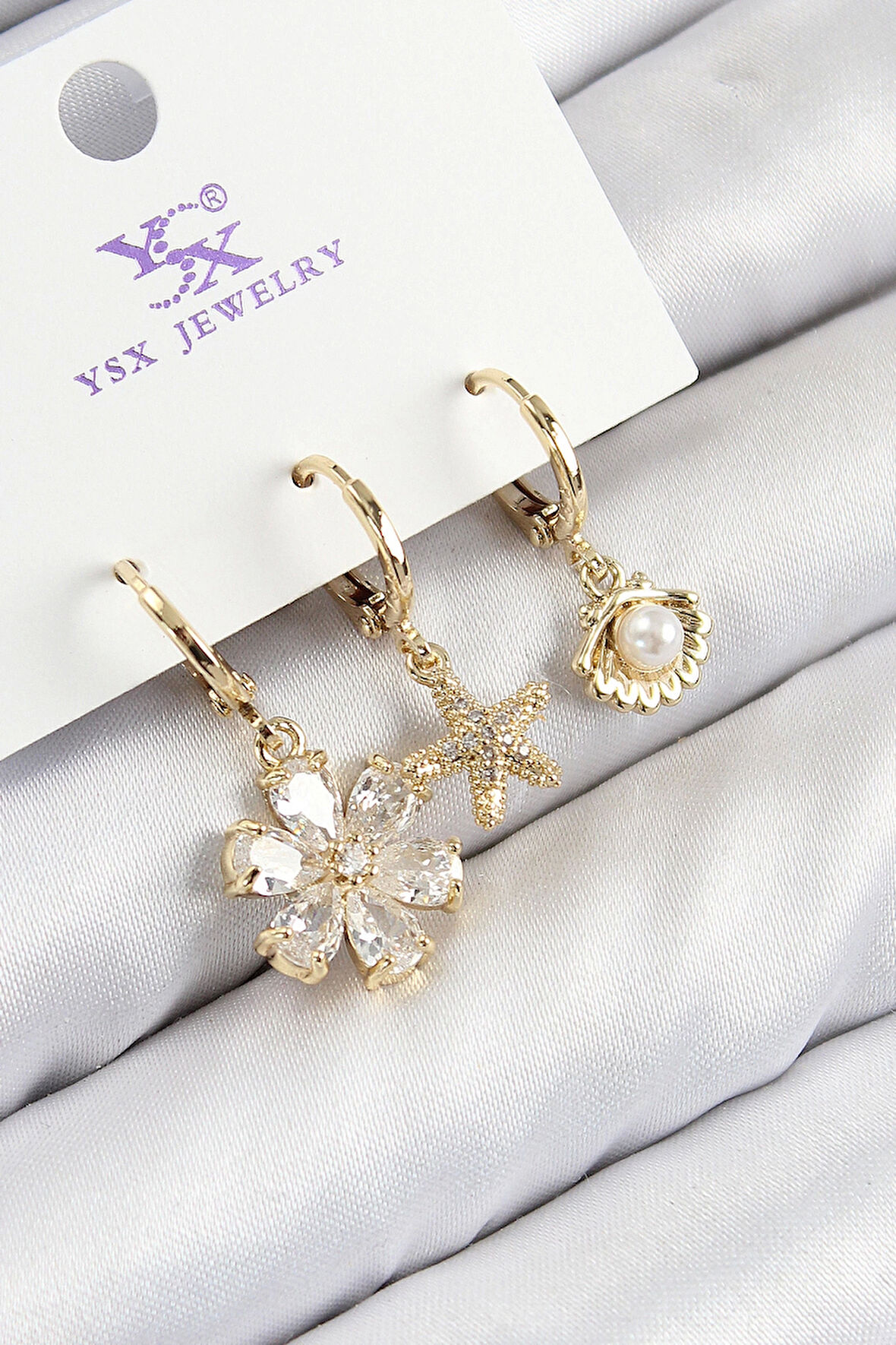 Pirinç Zirkon Taşlı 3'lü İstiridye Ve Çiçek Model Gold Renk Kadın Küpe