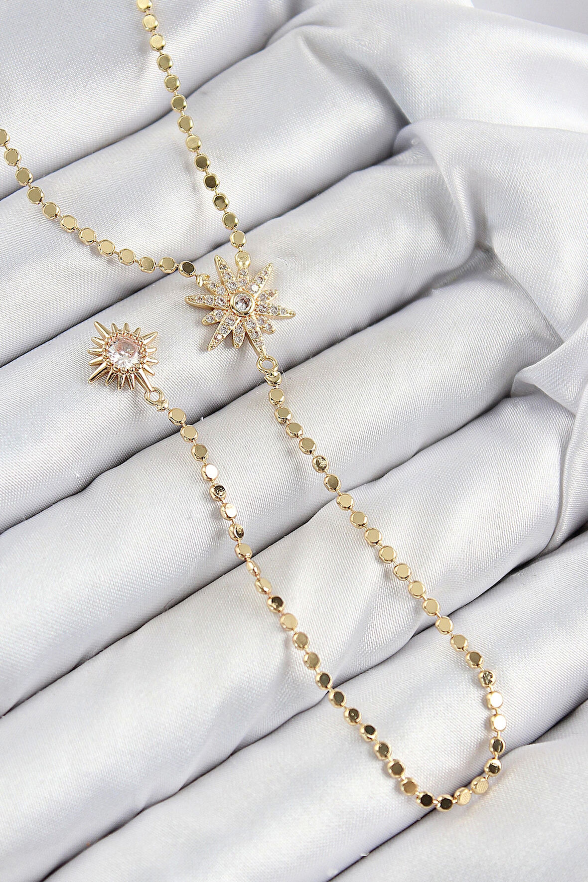 Pirinç Zirkon Taşlı Ezme Zincirli Kutup Yıldızı Model Gold Renk Y Kolye