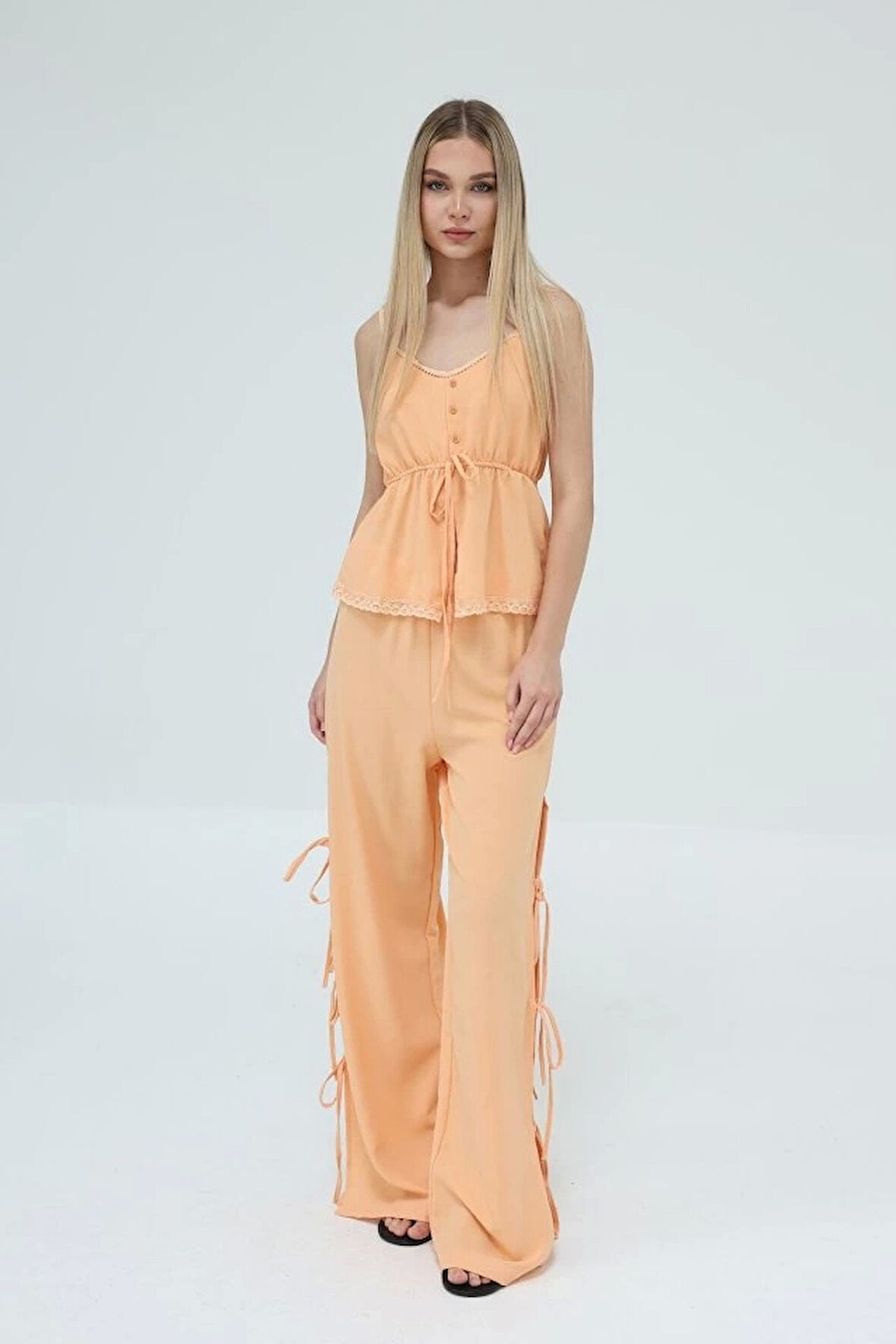 Fiyonklu Bluz Takım - Kavuniçi