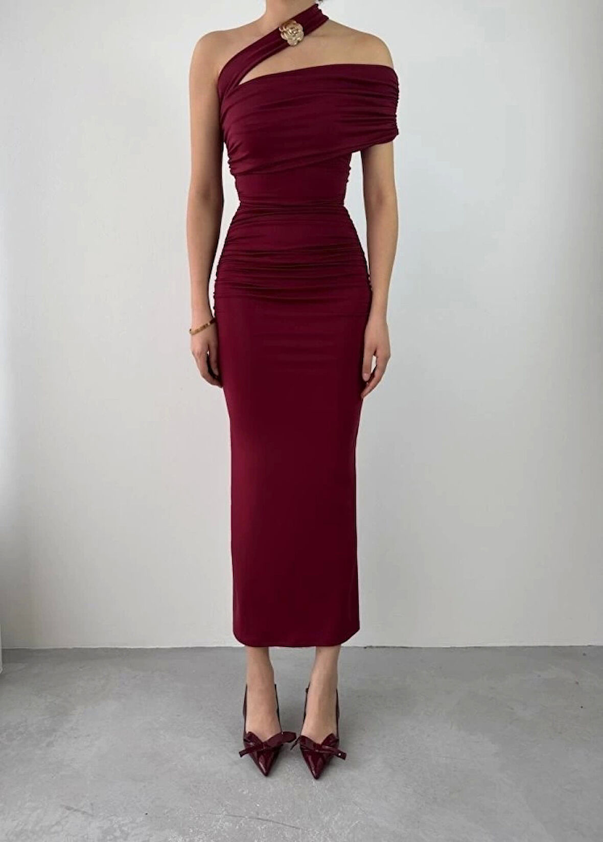 Reta Çapraz Omuz Elbise