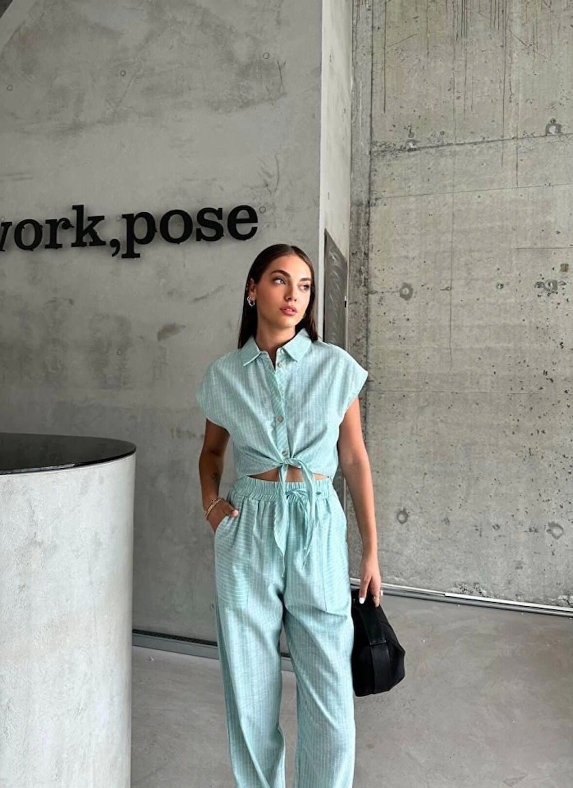 ÇİZGİLİ KETEN KOLSUZ CROP PANTOLON TAKIM - Yeşil