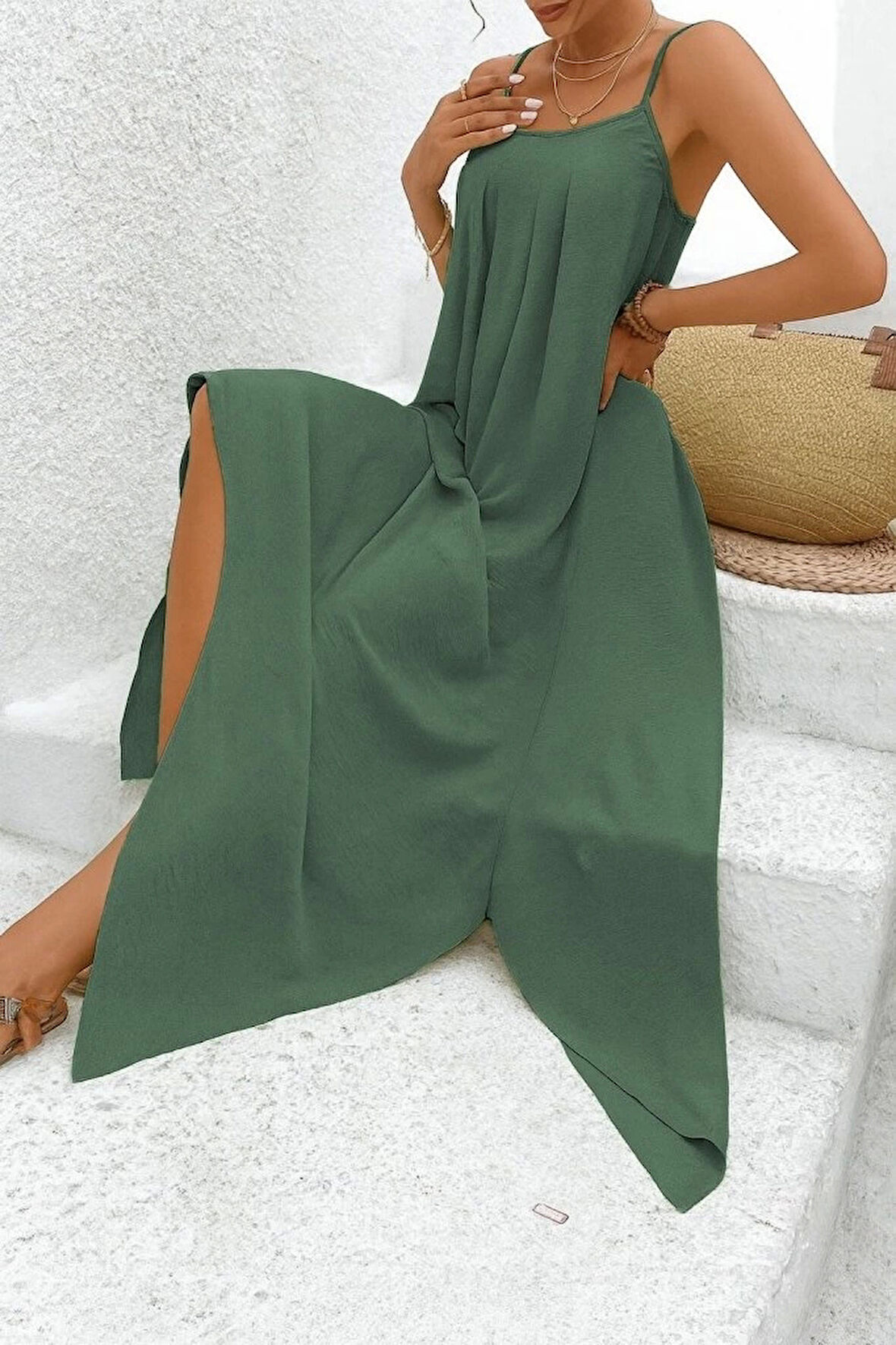 Kadın Ip Askılı V Yakalı Asimetrik Detaylı Aerobin Elbise