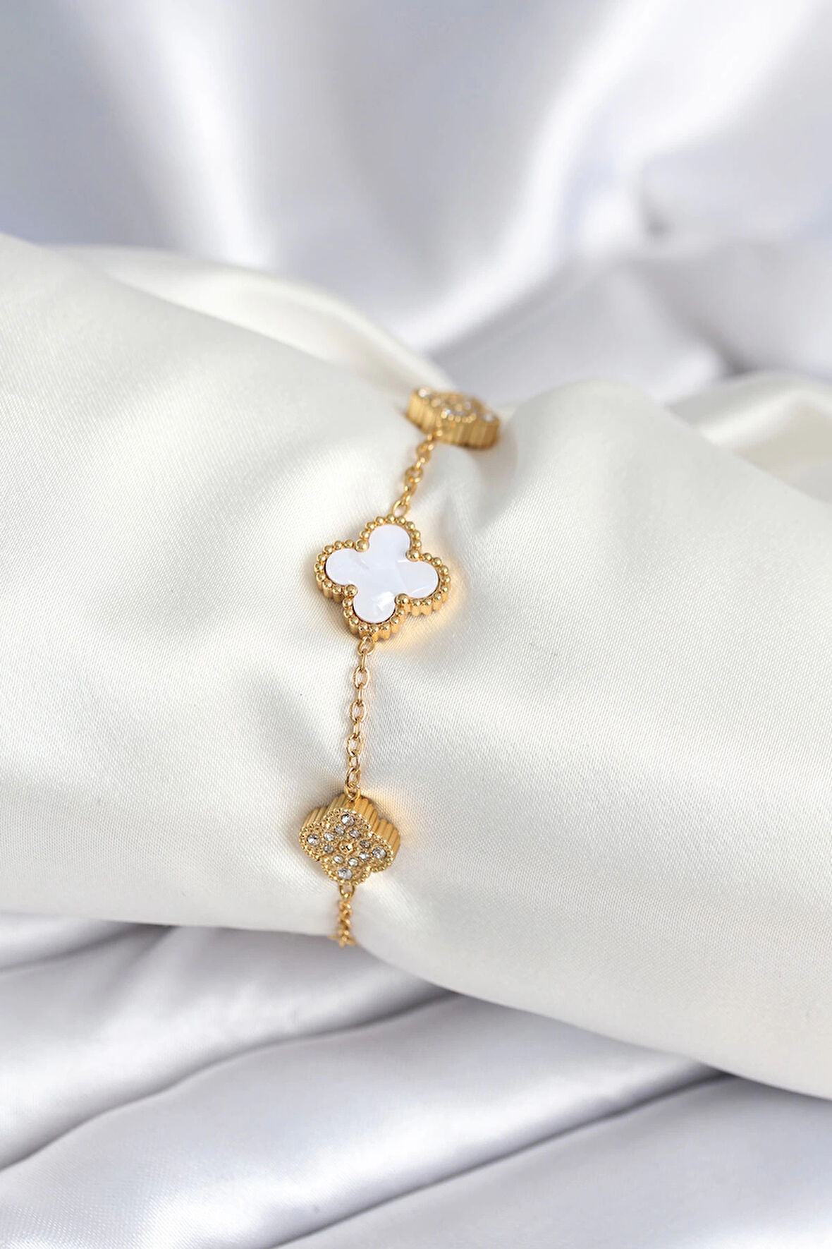 316L Çelik Zincir Zirkon Taşlı Yonca Beyaz Kadın Bileklik