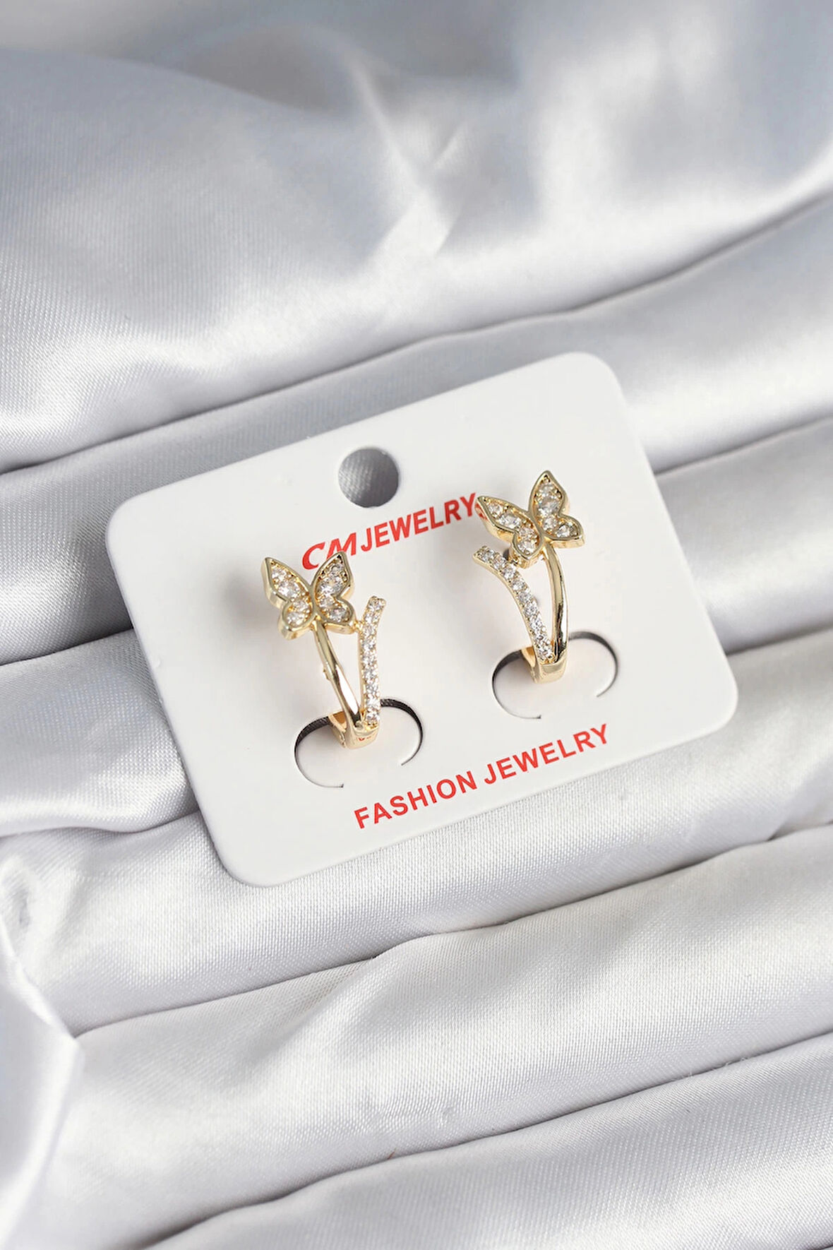 Pirinç Gold Renk Zirkon Taşlı Kelebek Model Kadın Küpe