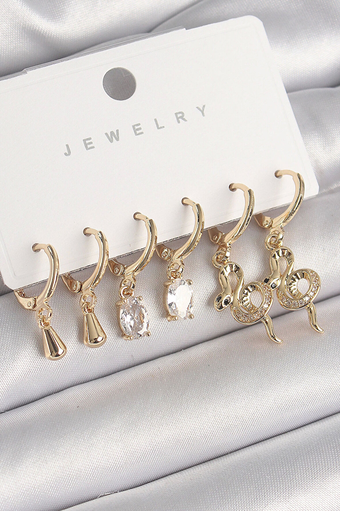 Pirinç Gold Renk Sallantı Zirkon Taşlı Yılan Model Kadın Küpe Seti
