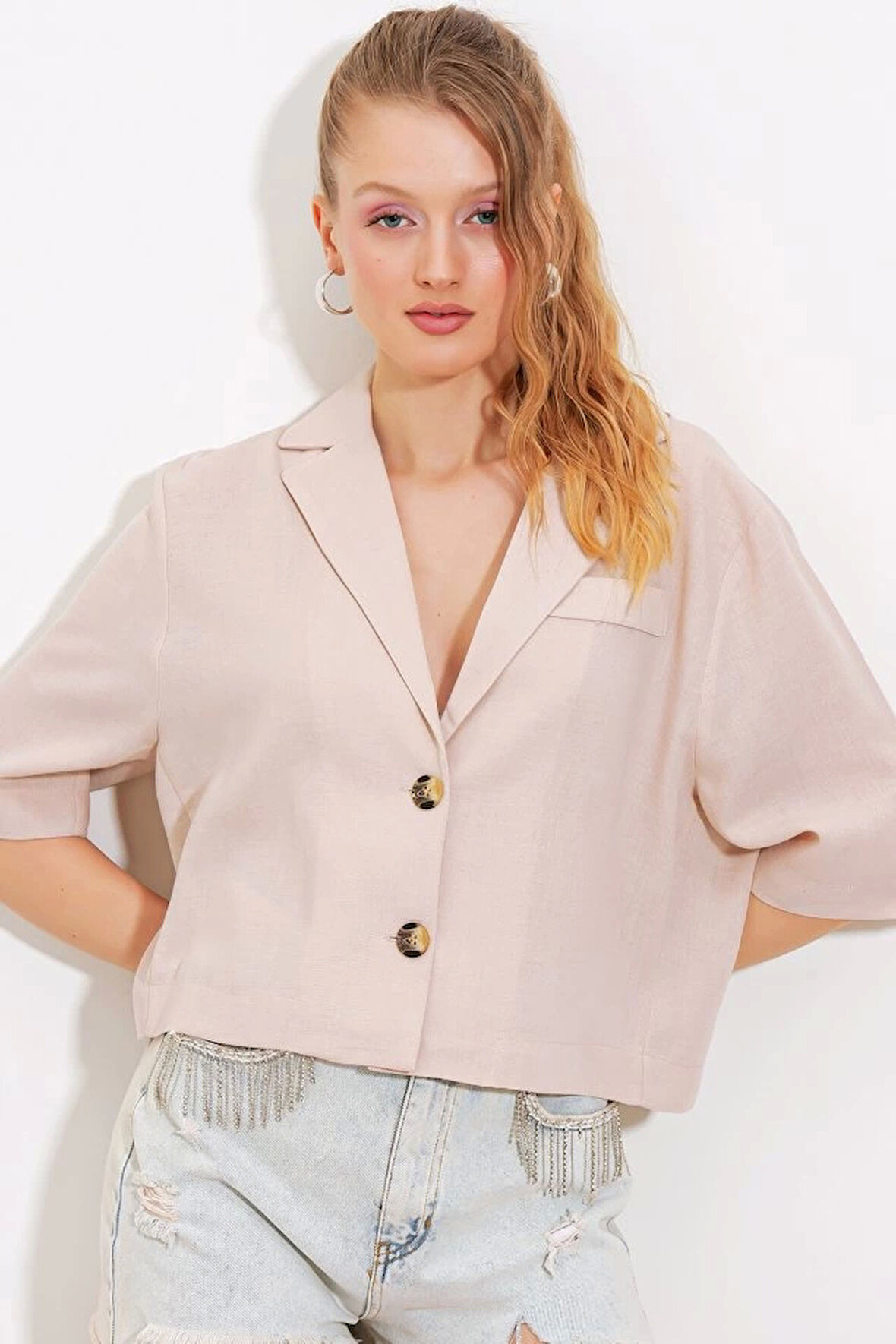 Krem Çift Düğmeli Oversize Crop Keten Ceket 0706