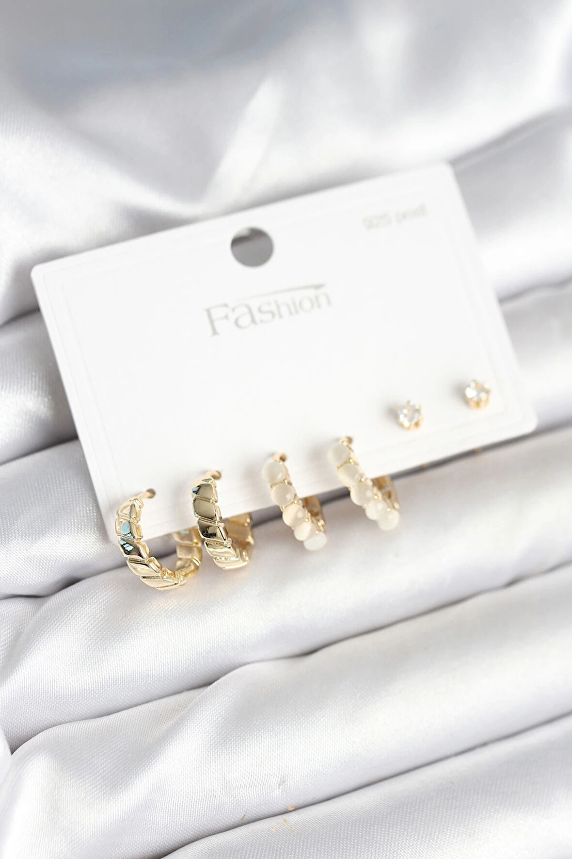 Gold Renk Pirinç Halka 925 Ayar Gümüş Çivili Kadın Küpe Seti