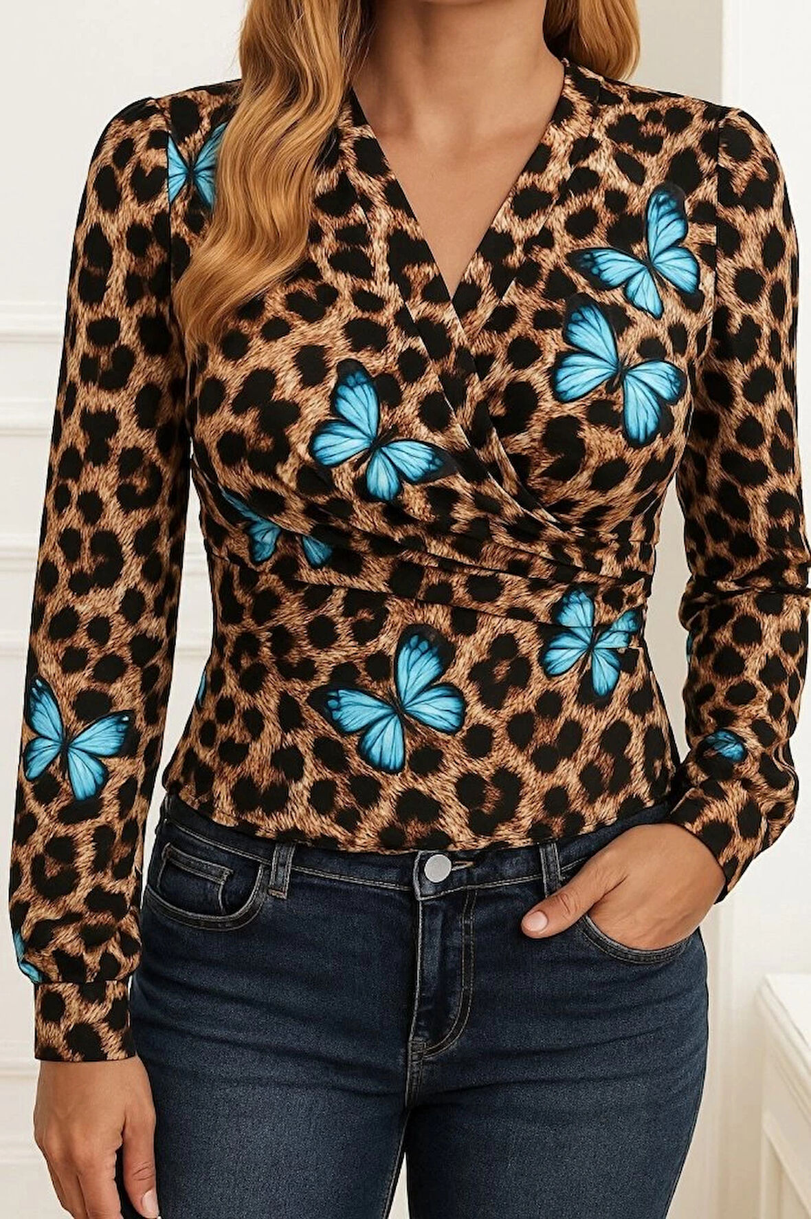 Kadın Uzun Kollu Kruvaze Yakalı Kelebek Desenli şardonlu Dalgıç Bluz