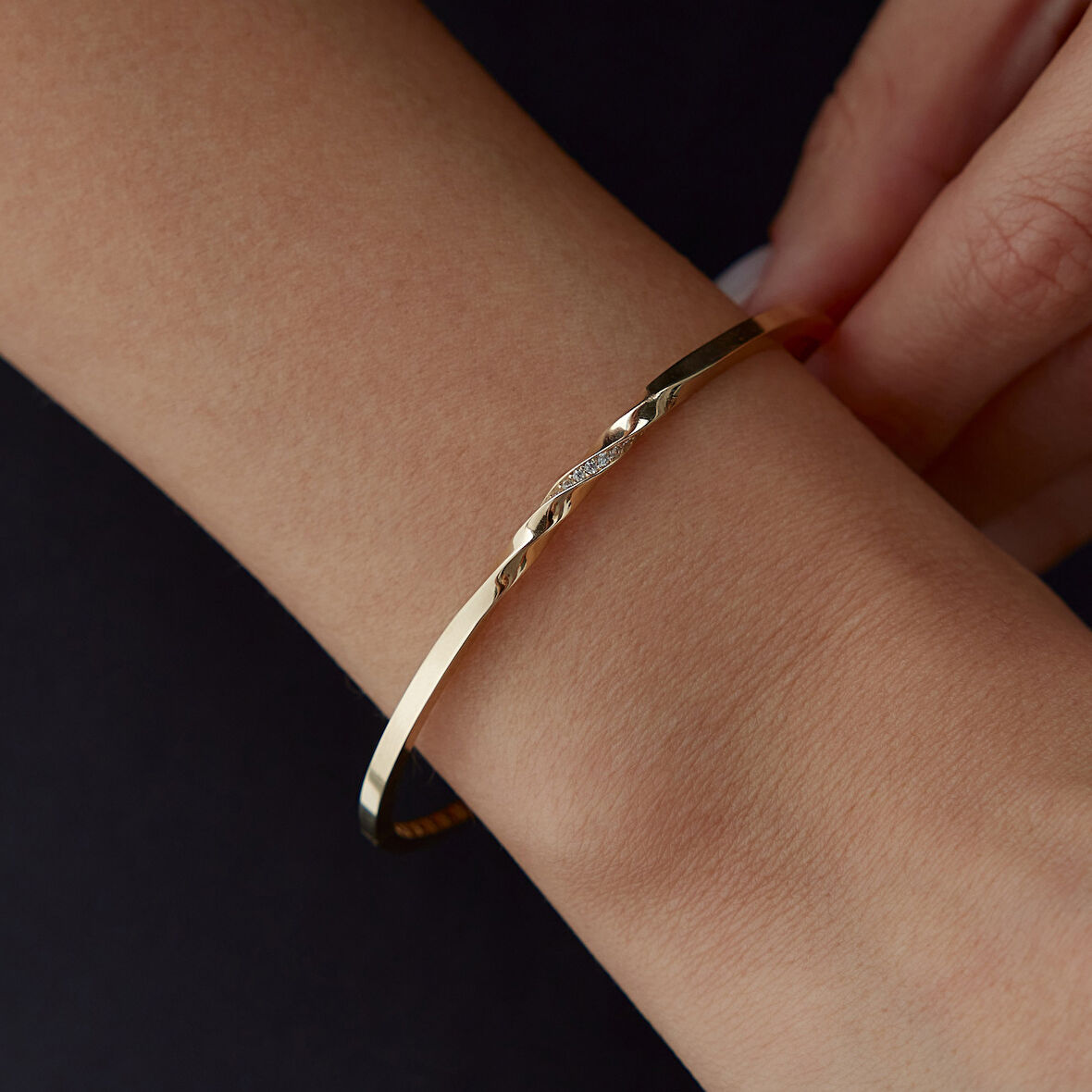 Dolya Burgu Kelepçe