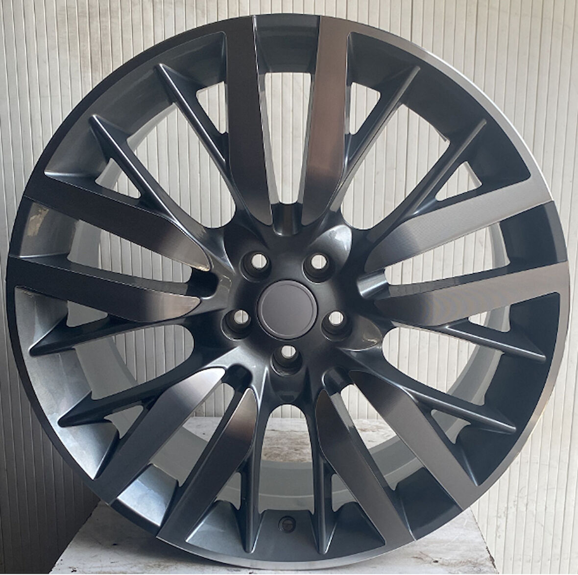 5*108*20*9.5 ET45 CH63.4 1278 TITANIUM DIAMOND