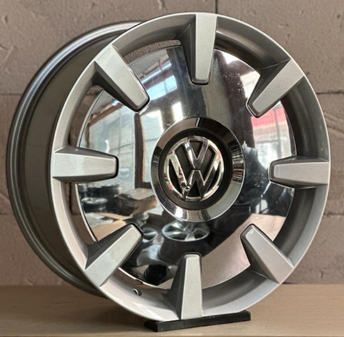 5*120*18*8.0 ET40 65.1 SILVER