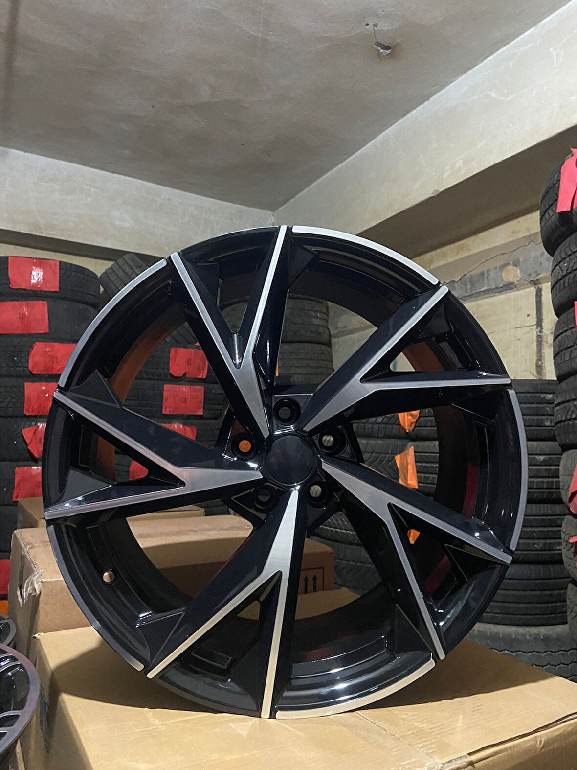 5*112*20*9.0 ET35 CH66.45 BLACK FOİL TRUVA 399 (1 GÜNLÜK)