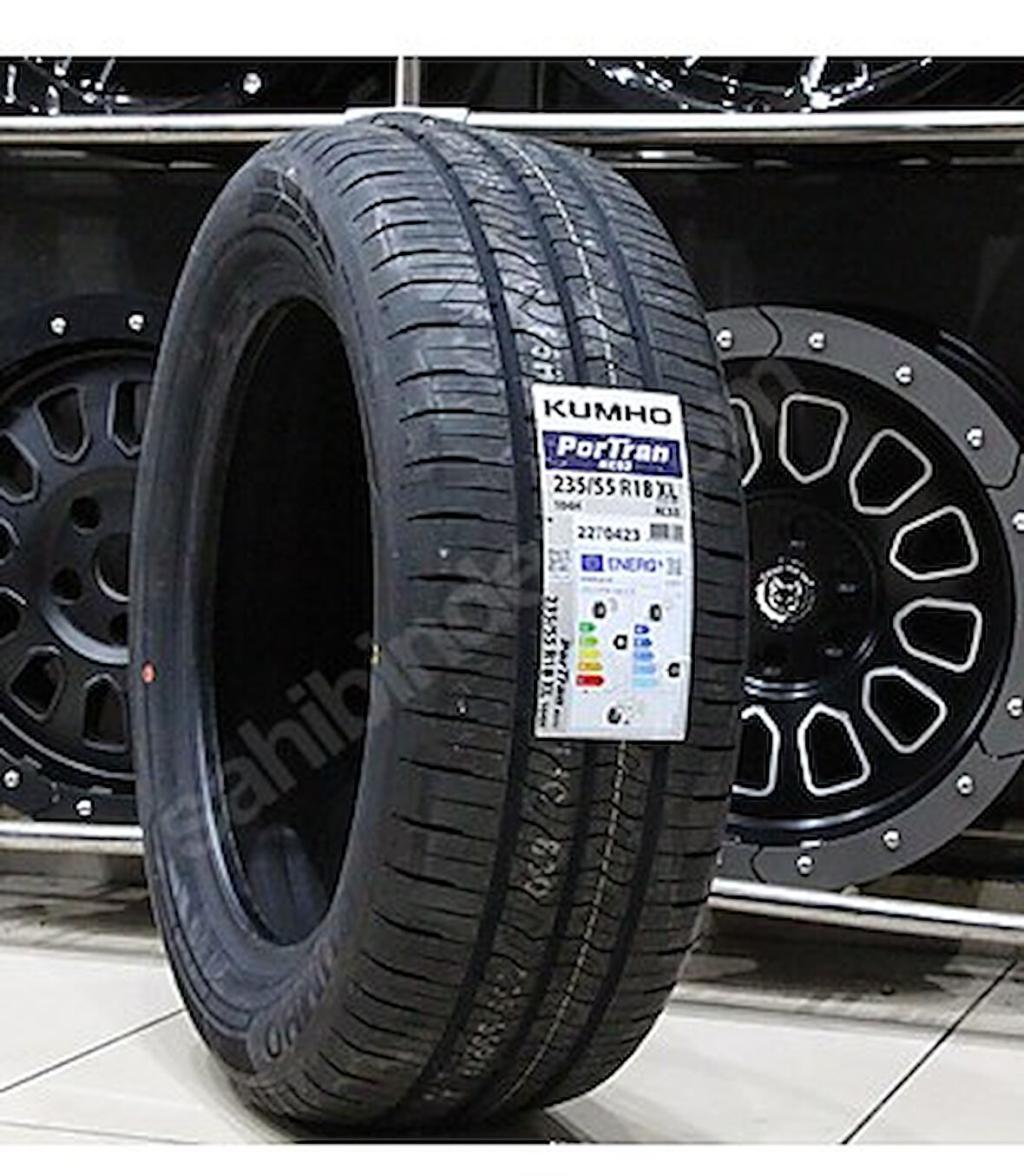 235/55R18 104H Portran KC53 KUMHO