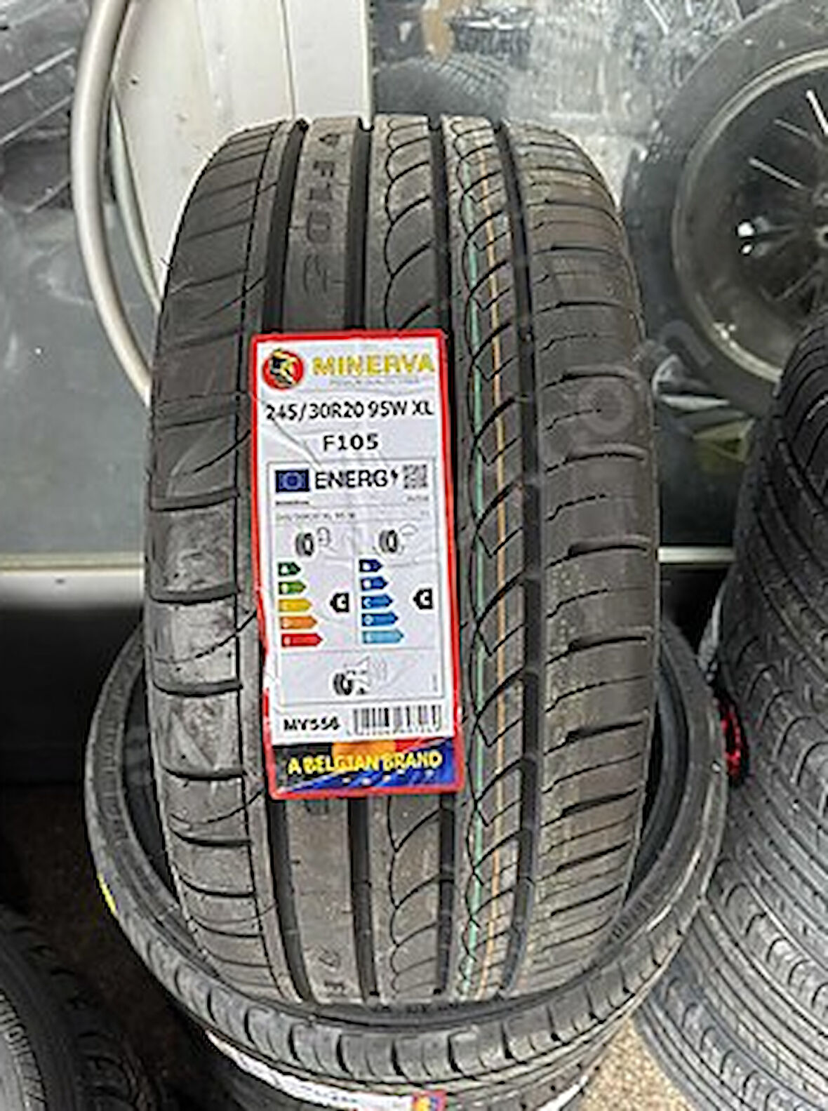 245/30R20 95W XL F105 MINERVA
