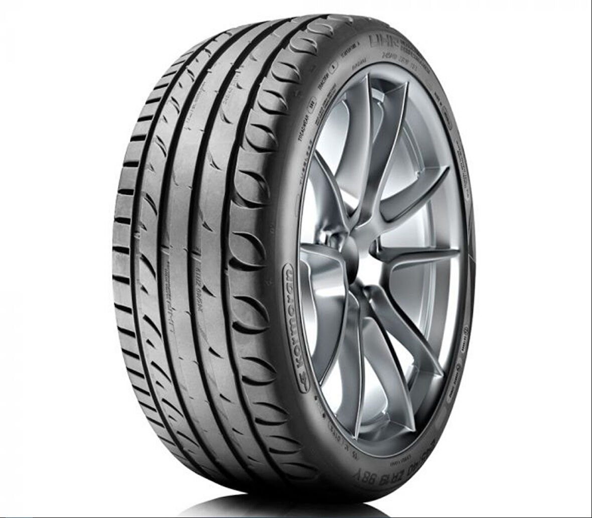 235/45R17 97Y XL Ultra High Performance RIKEN