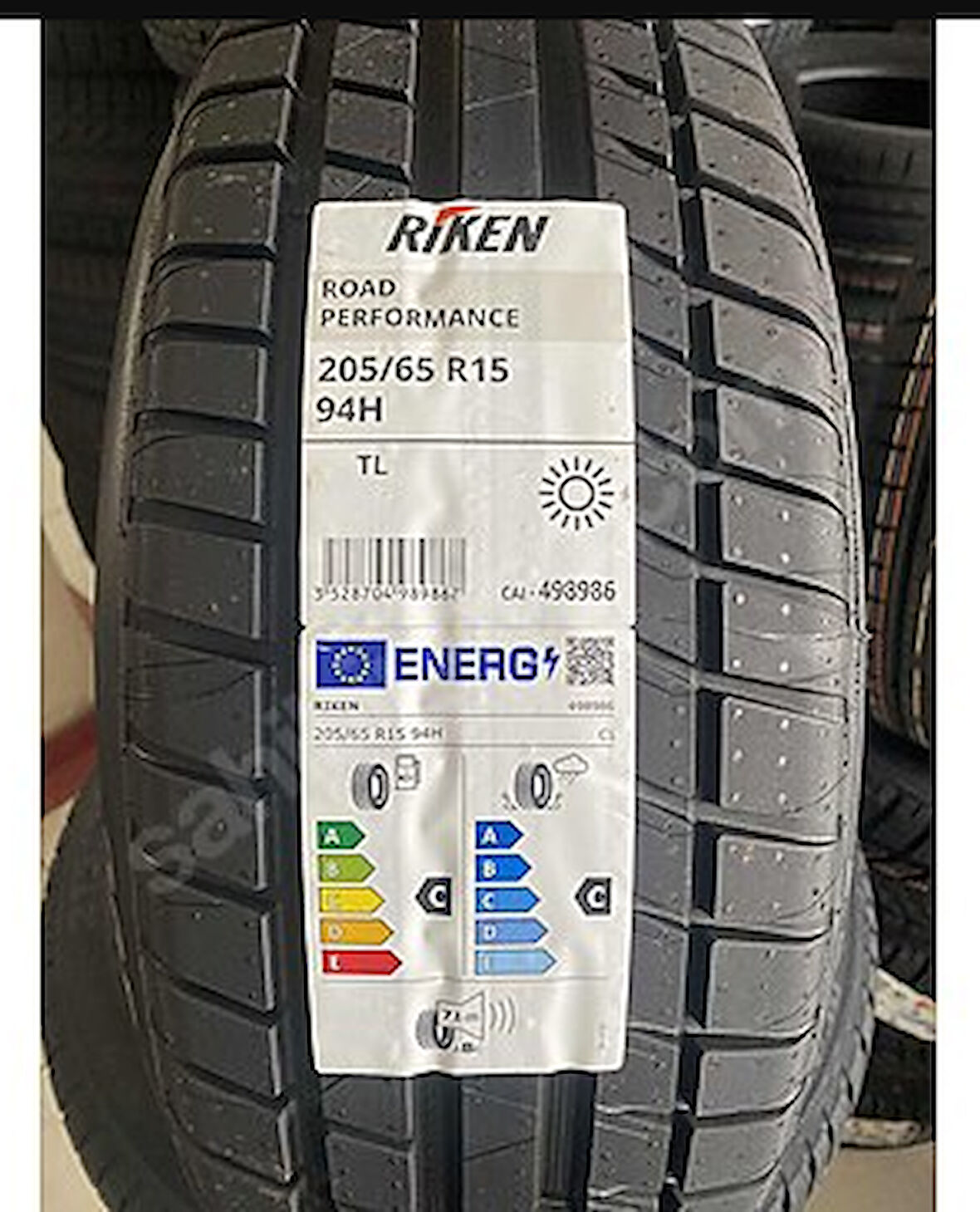 205/65R15 94H Road Performance RIKEN