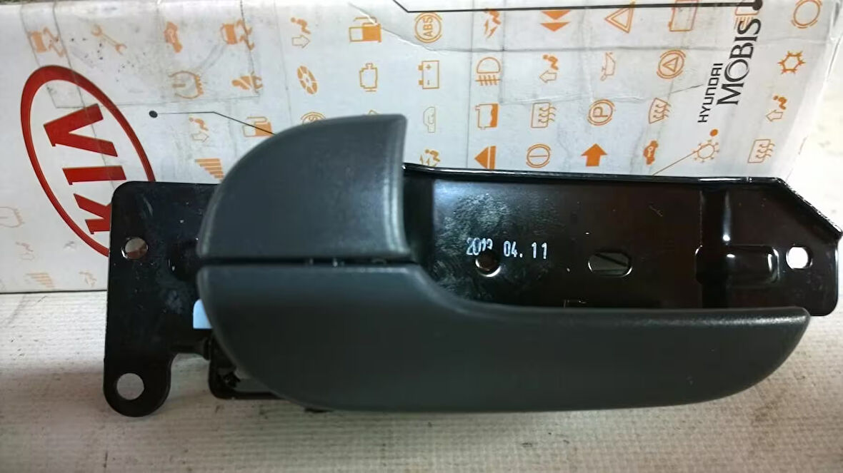 Kia Bongo K2500-Orjinal parça Kapı İç Açma Kolu Kia Bongo K2500 Sol Şoför tarafı